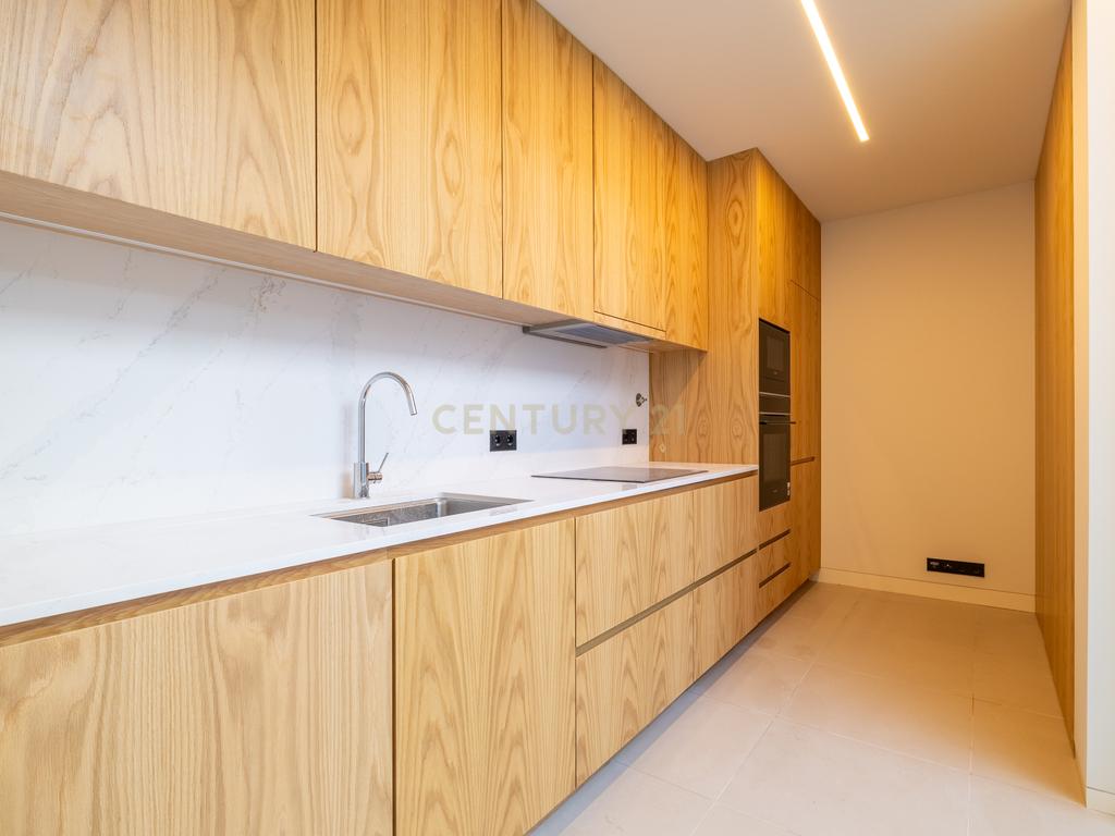 Apartamento T2 Condomínio Enlight, Avenida da Boavista - Image 22