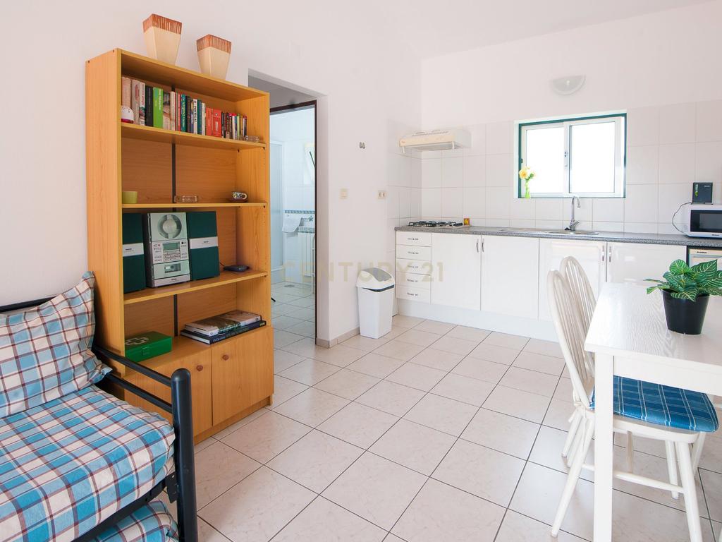 Moradia T3 + T2 térrea com anexo ,piscina,garagem e jardim com vistas panorâmicas numa localização única a 5 min. de V.N de Poiares - Image 34
