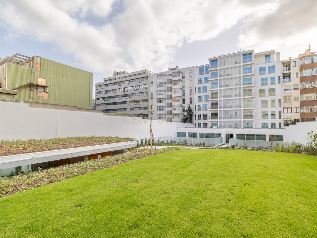 Apartamento T2 Condomínio Enlight, Avenida da Boavista - Image 23
