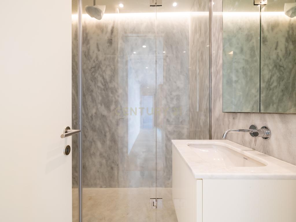 Apartamento T2 Condomínio Enlight, Avenida da Boavista - Image 26