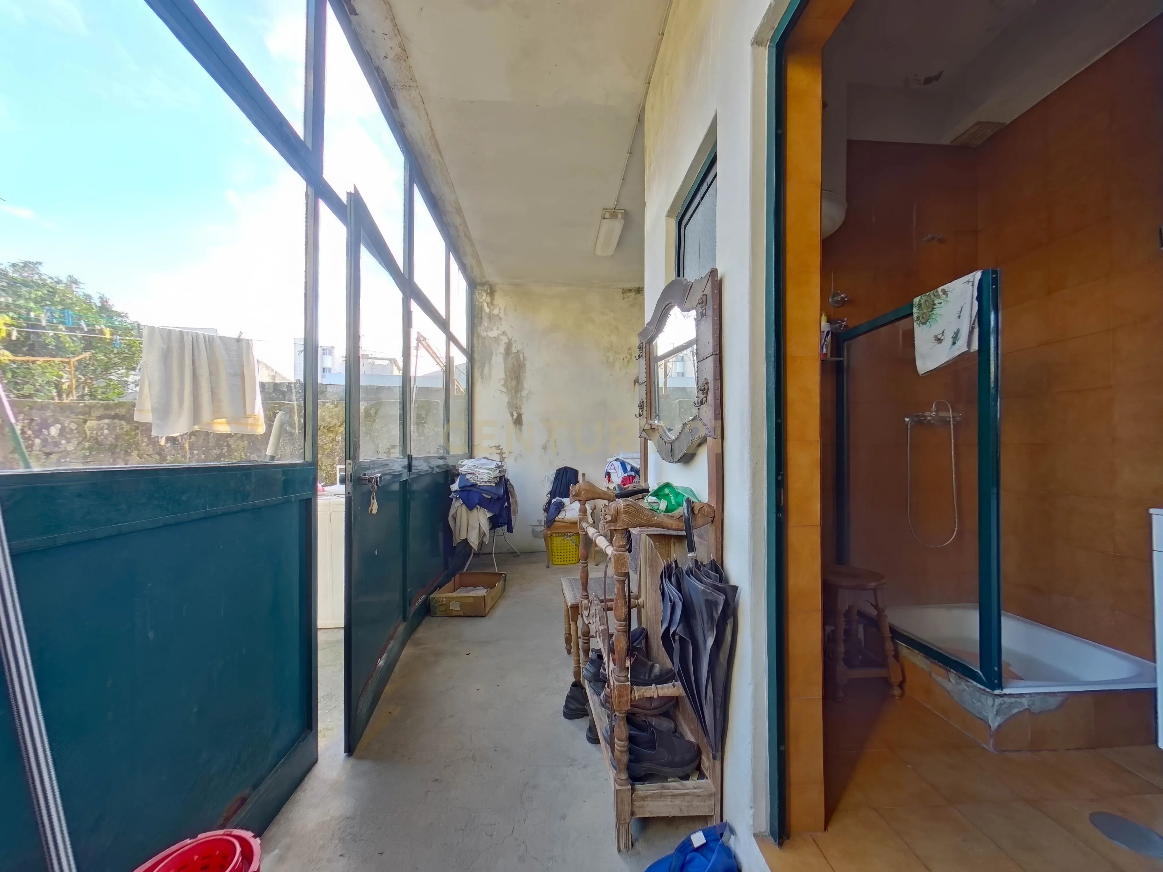 Terreno com Moradia I Reabilitação ou Construção Nova I Antas - Image 37
