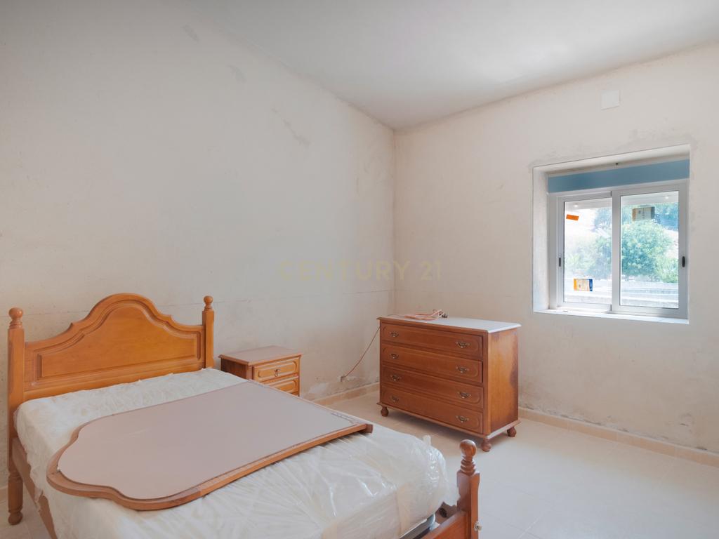 Casa de Campo comm Terreno - Pé de Coelho - Image 8