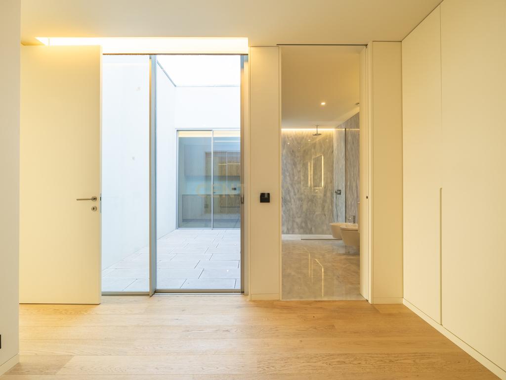 Apartamento T2 Condomínio Enlight, Avenida da Boavista - Image 30