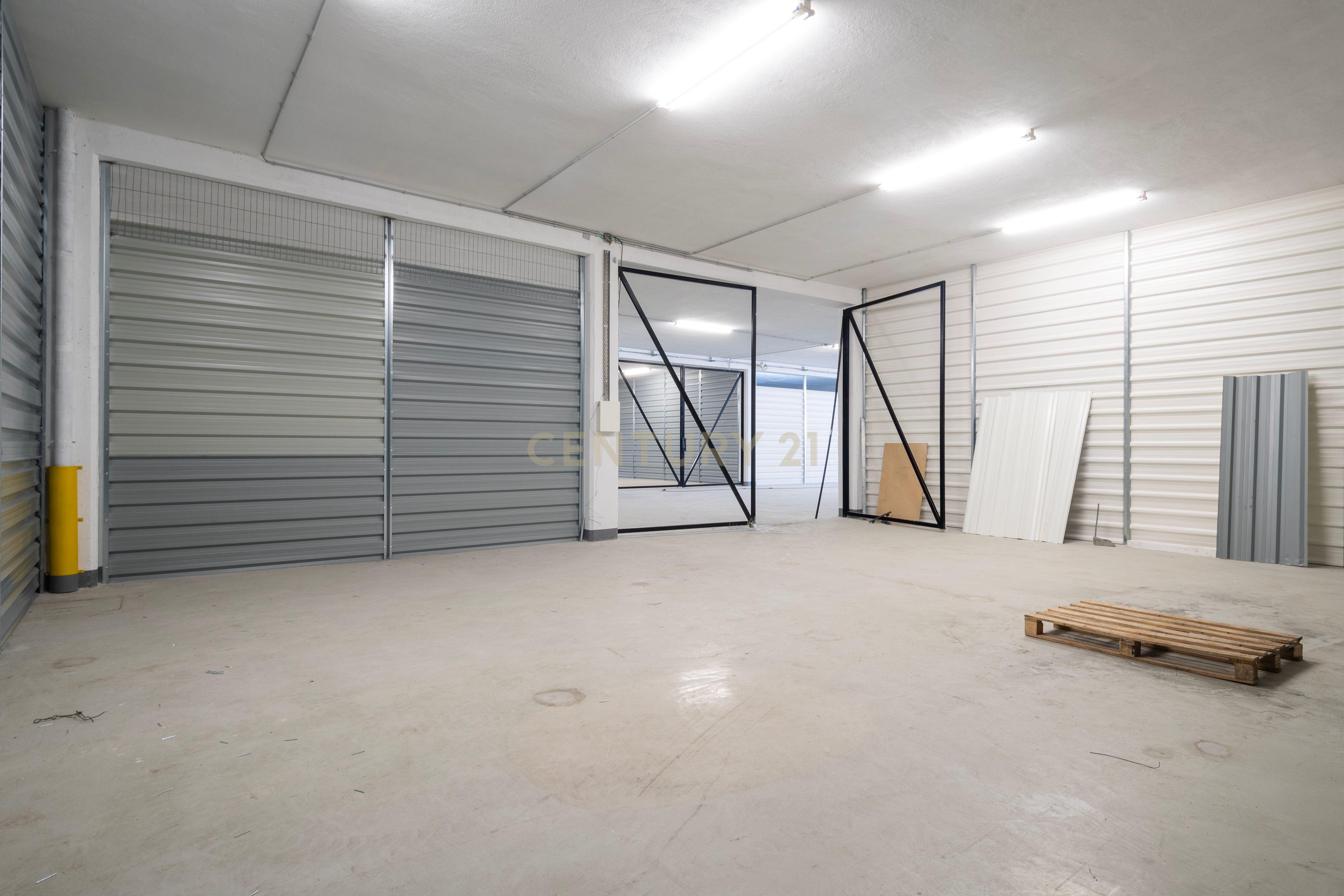 Excelente armazém - 70m2 - Image 9