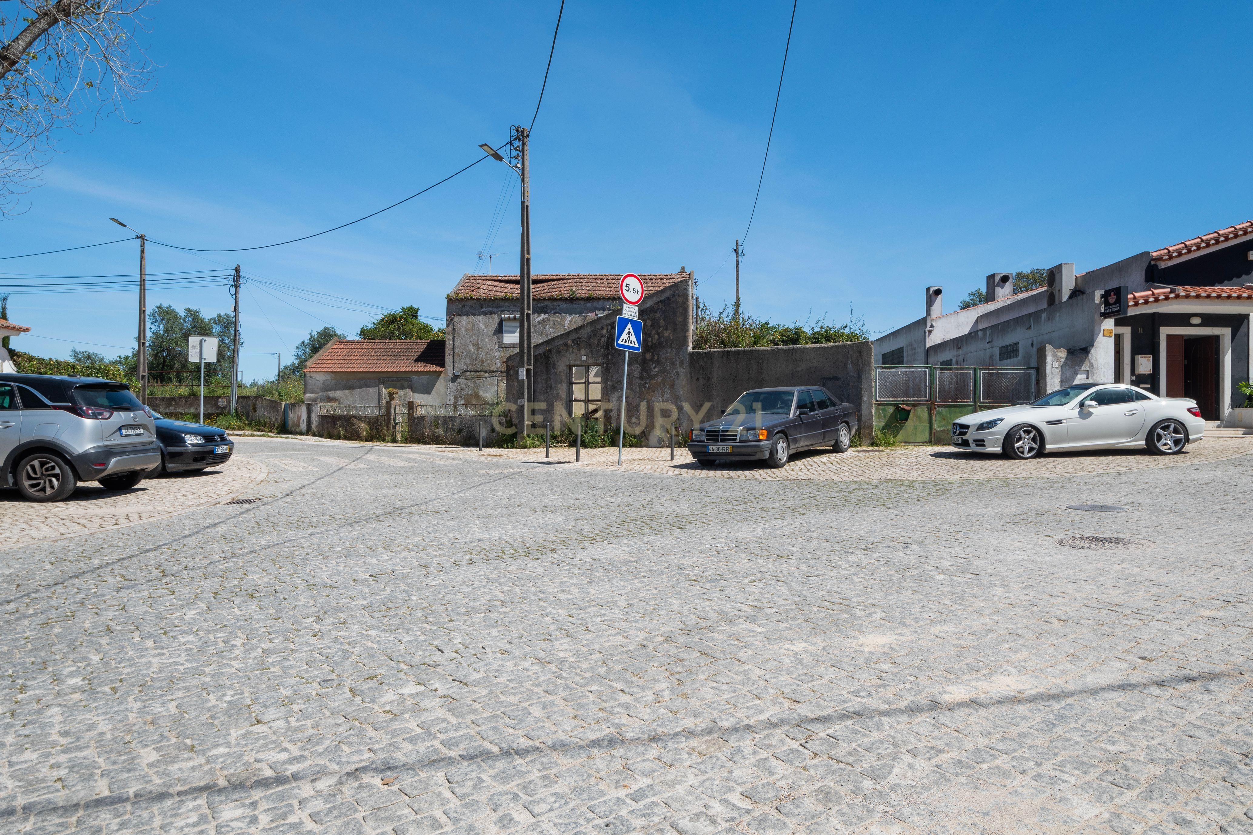 Quinta para Reabilitação e Construção - Paiões - Sintra - Image 4