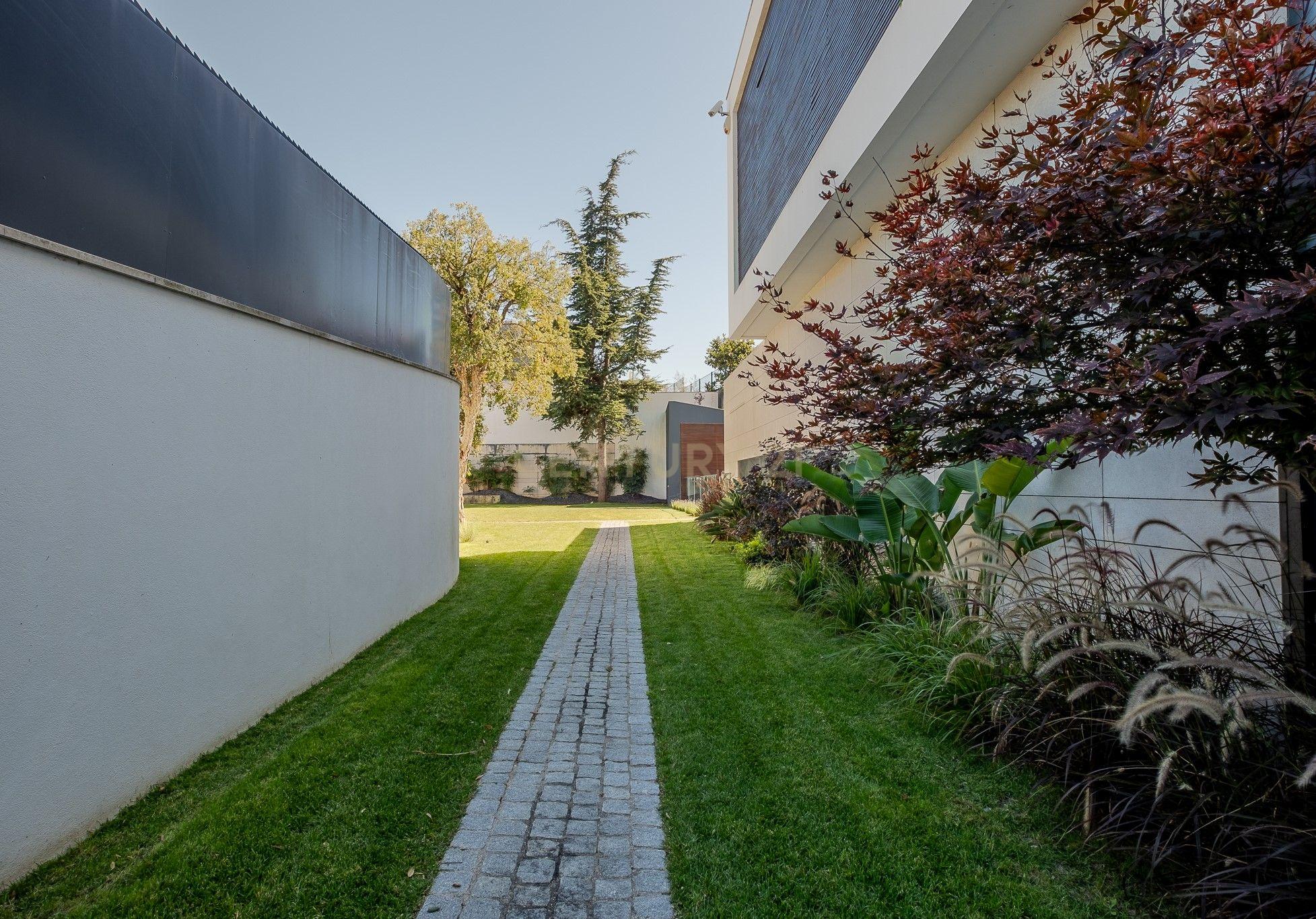 Mansão de Luxo com Vista Panorâmica na Exclusiva Quinta do Rei - Leiria - Image 20