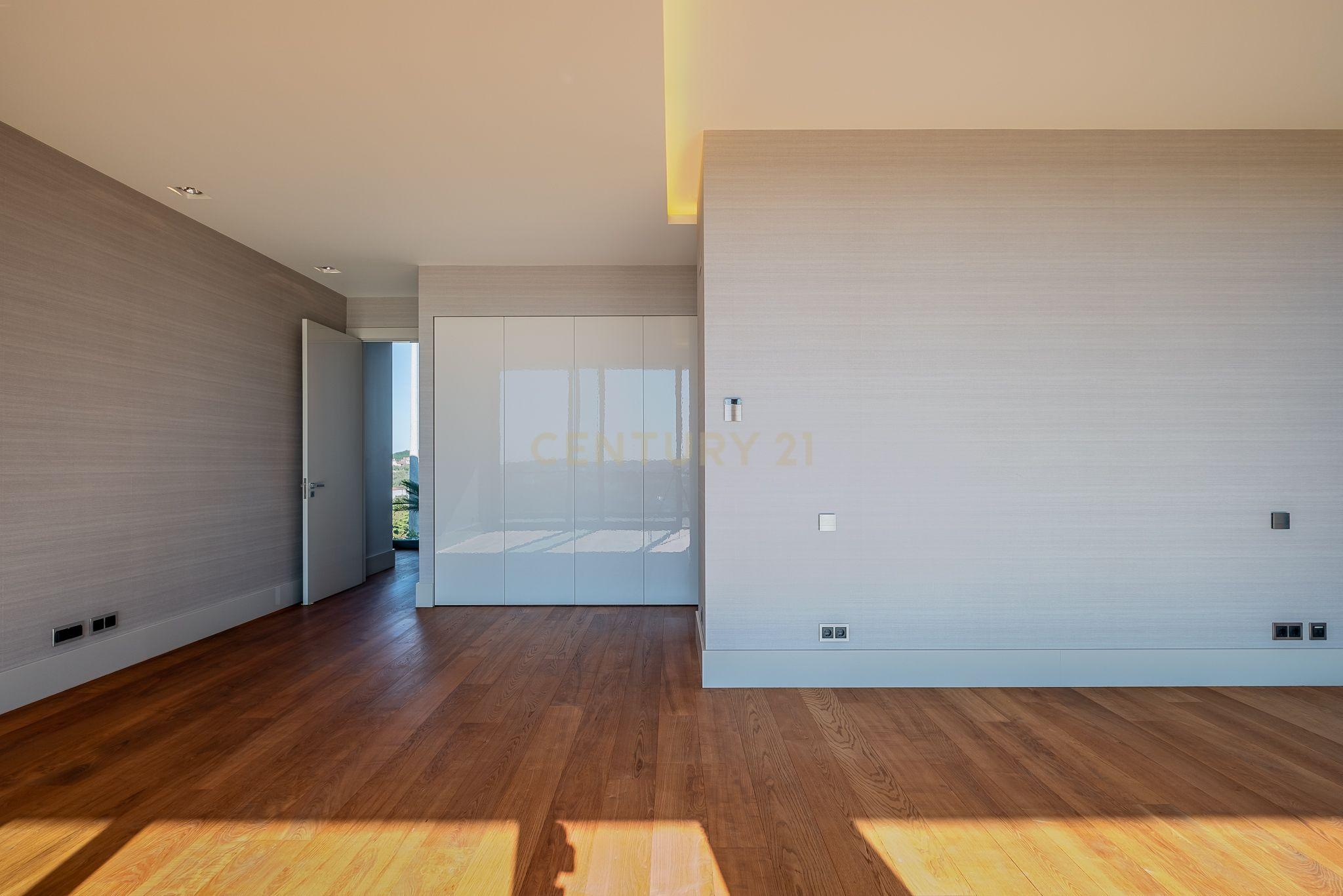 Mansão de Luxo com Vista Panorâmica na Exclusiva Quinta do Rei - Leiria - Image 15