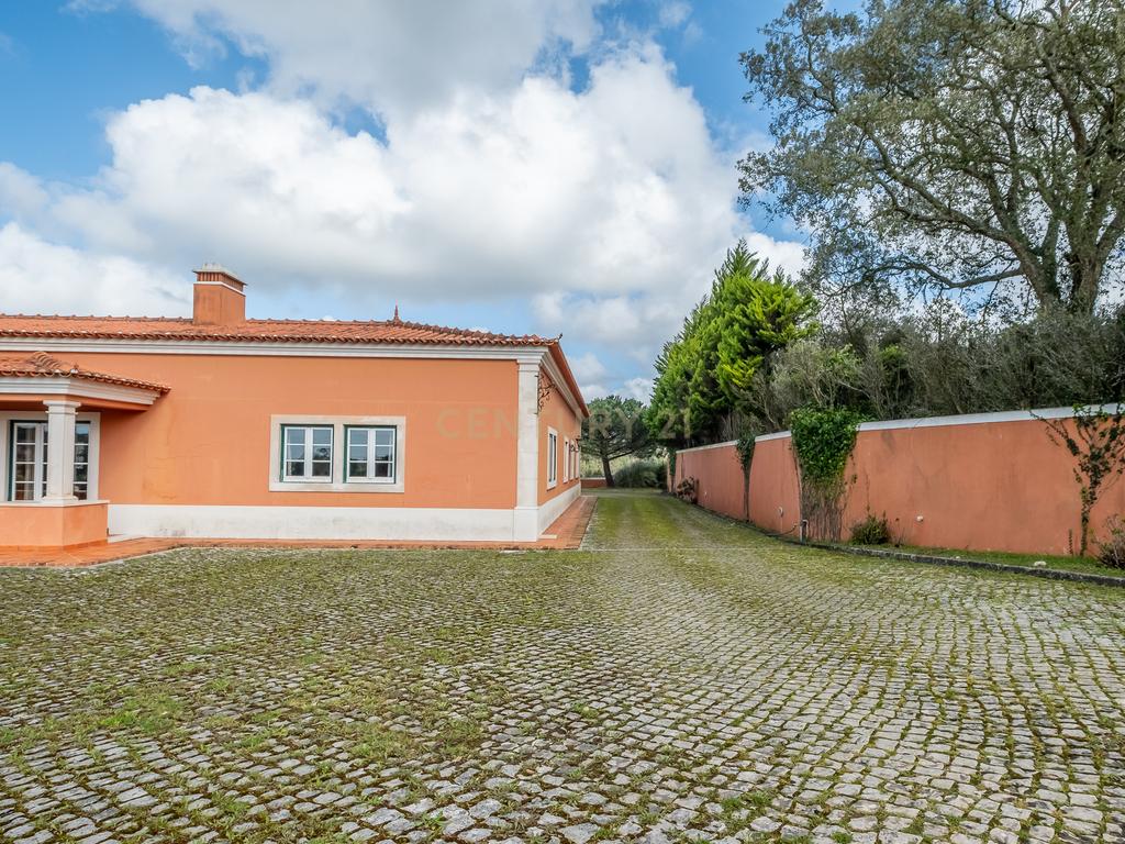 MORADIA TÉRREA DE LUXO - Caldas da Rainha - Image 10