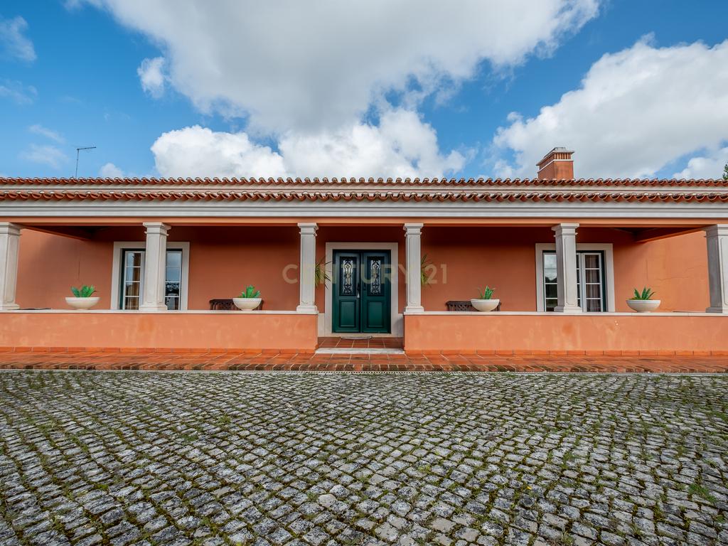 MORADIA TÉRREA DE LUXO - Caldas da Rainha - Image 11