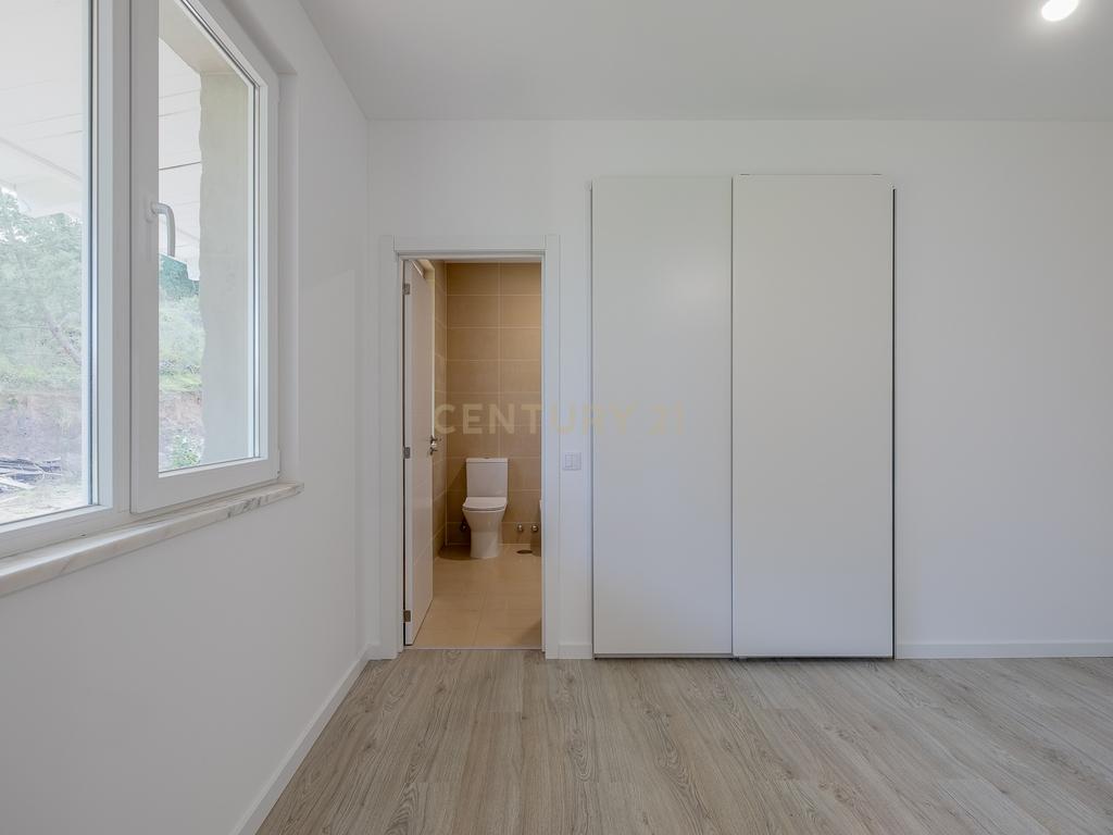 Viva a Vida que Sempre Sonhou no Gradil -Tranquilidade e Conforto a 40min de Lisboa (Terreno 27937m2) - Image 26