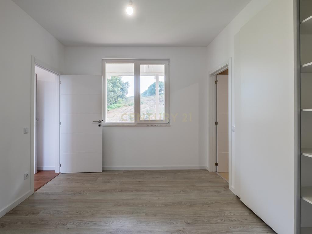Viva a Vida que Sempre Sonhou no Gradil -Tranquilidade e Conforto a 40min de Lisboa (Terreno 27937m2) - Image 30