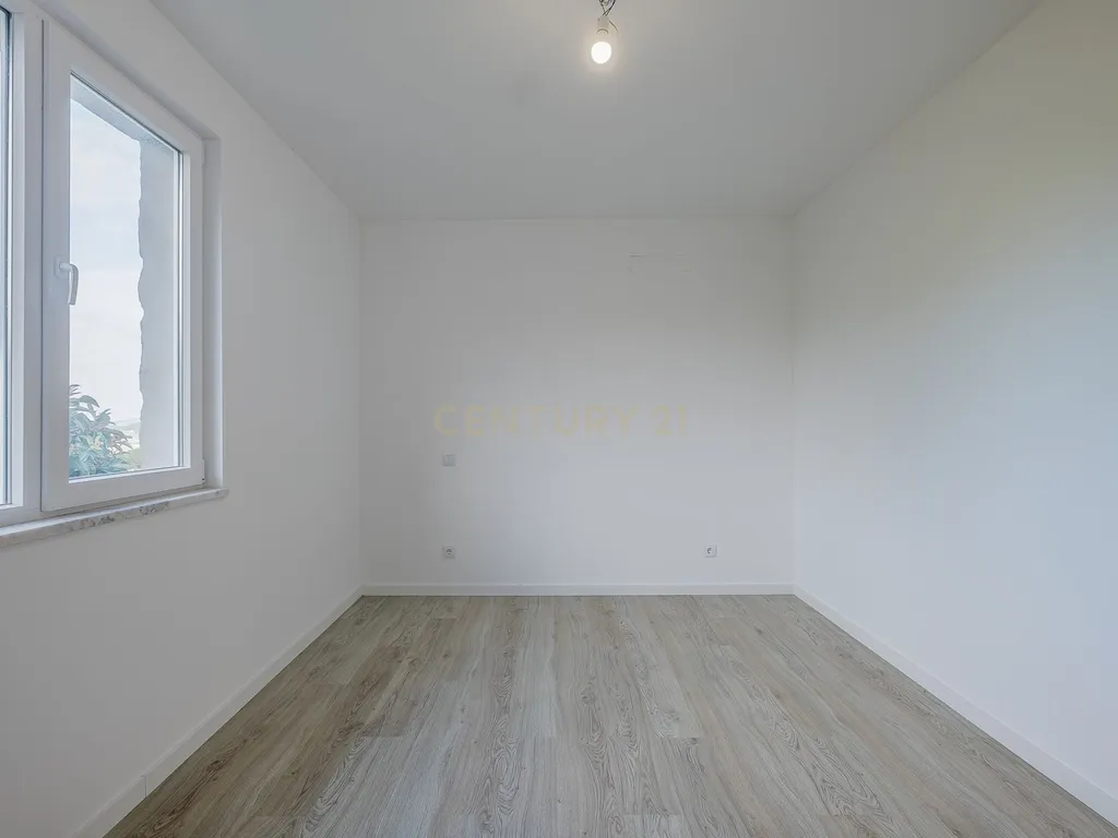 Viva a Vida que Sempre Sonhou no Gradil -Tranquilidade e Conforto a 40min de Lisboa (Terreno 27937m2) - Image 25