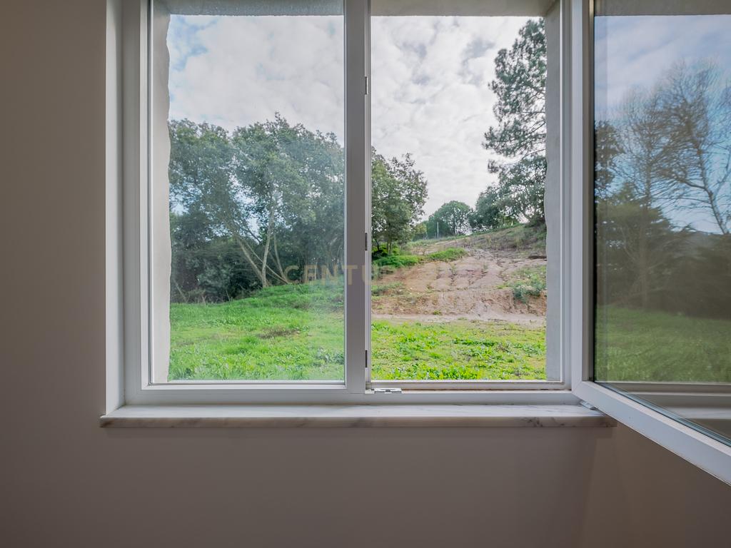 Viva a Vida que Sempre Sonhou no Gradil -Tranquilidade e Conforto a 40min de Lisboa (Terreno 27937m2) - Image 21