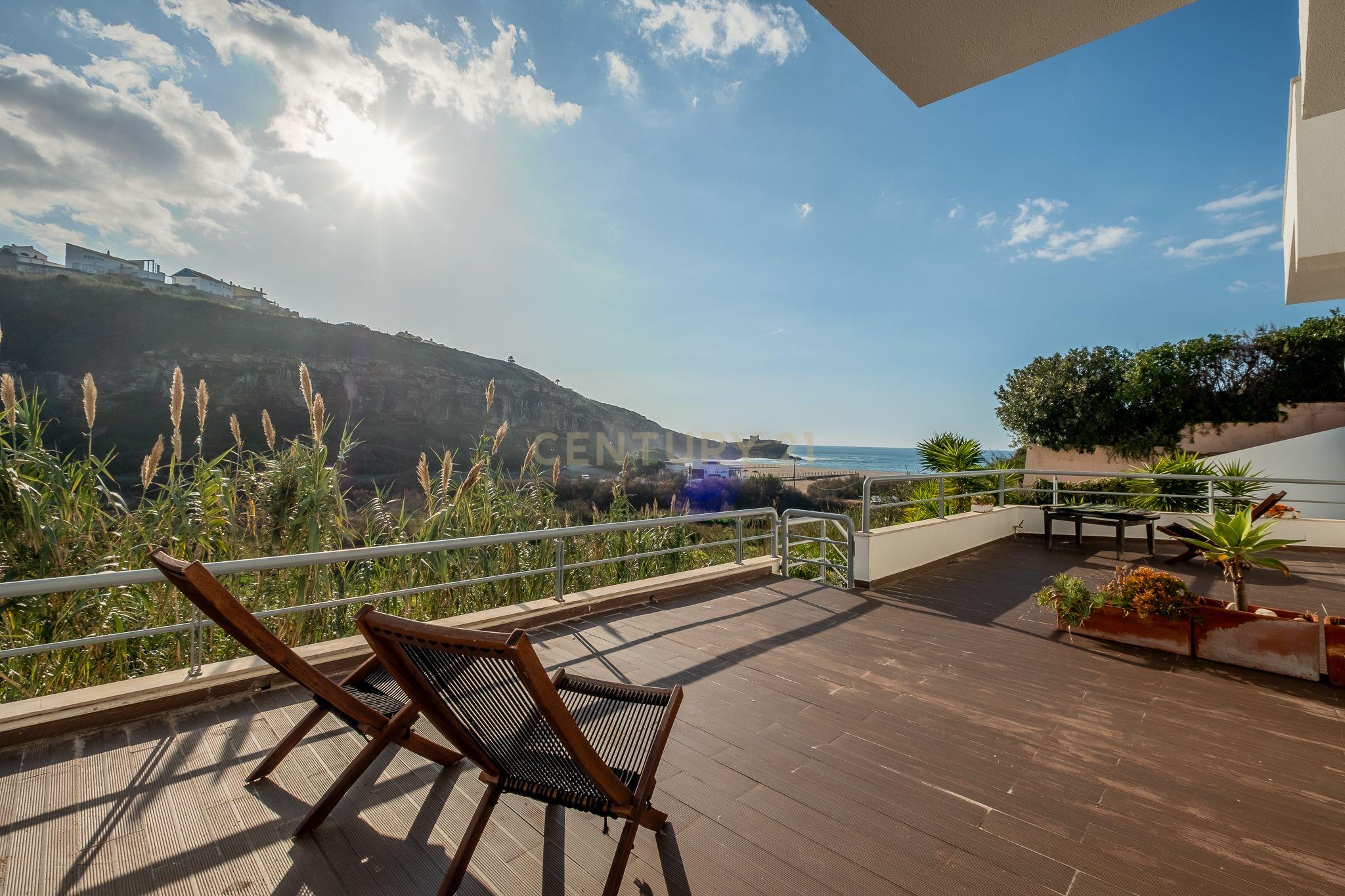 Apartamento T2+1 á beira mar da praia de São Lourenço. - Image 15