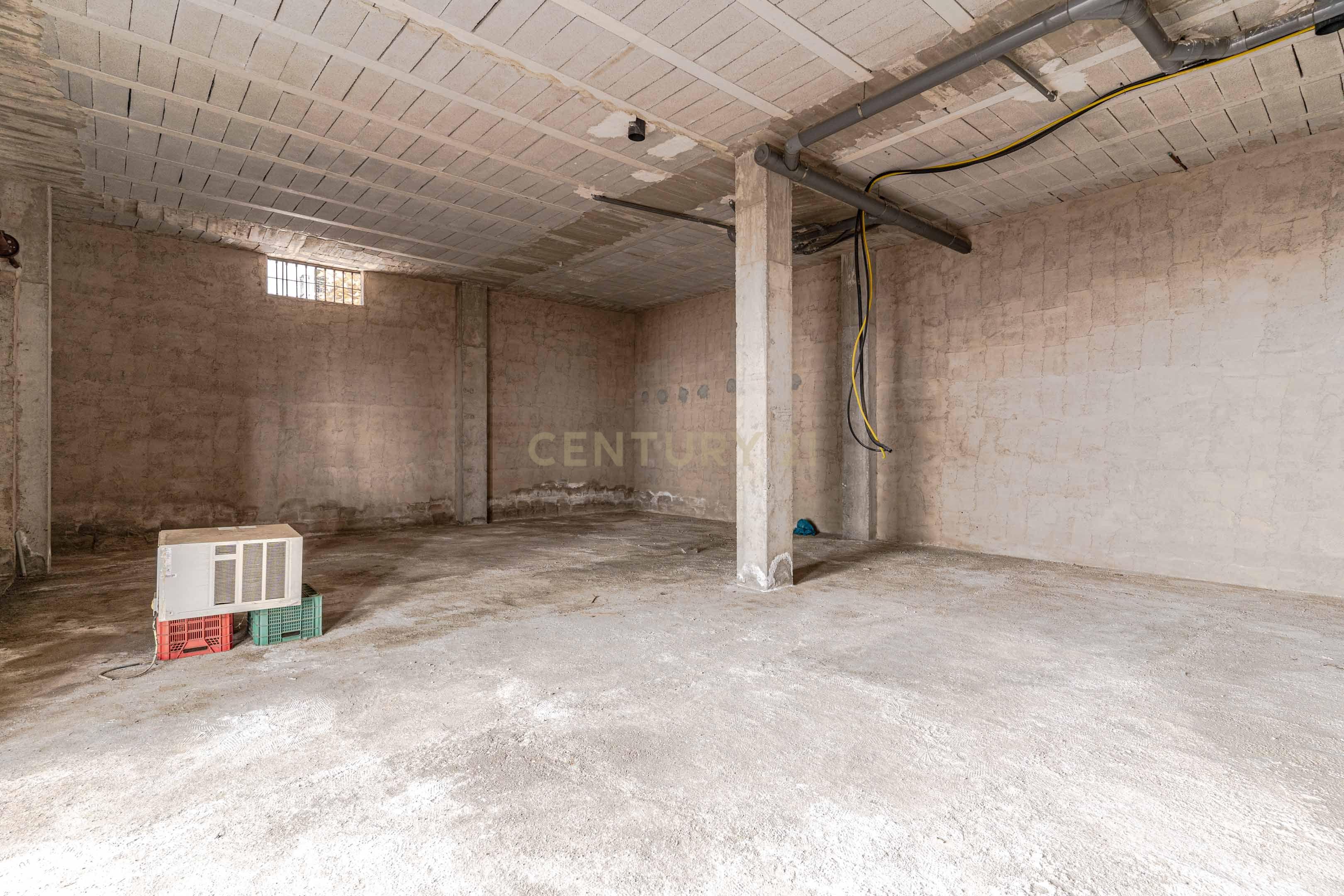undefined - Image 13