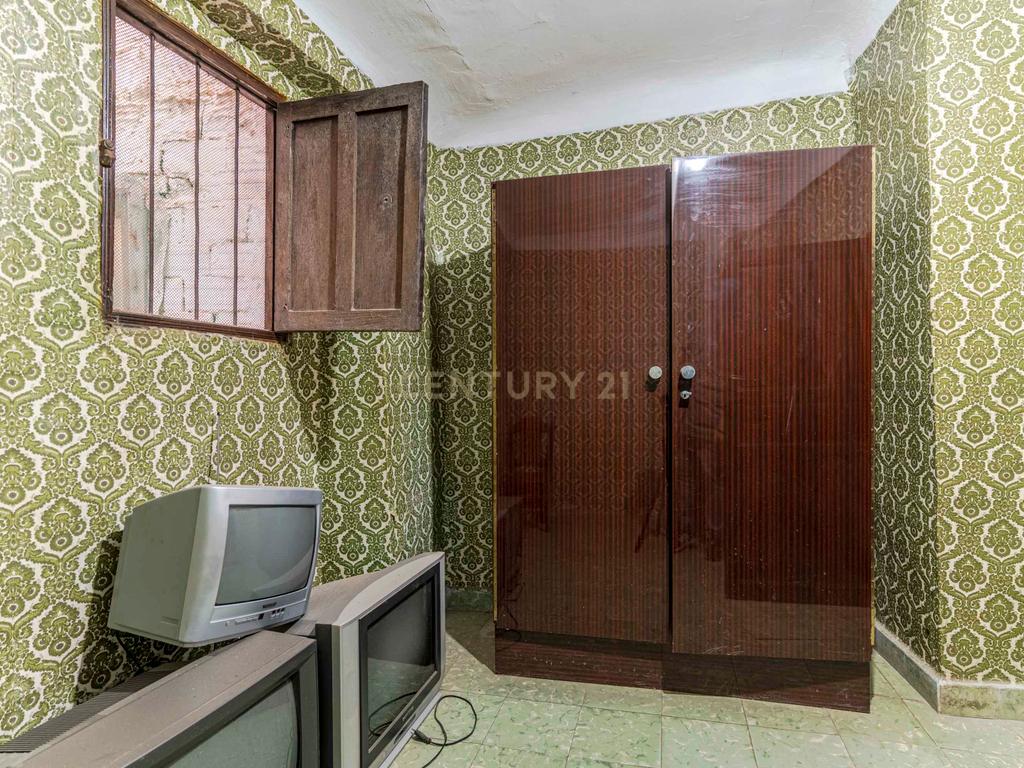 undefined - Image 10