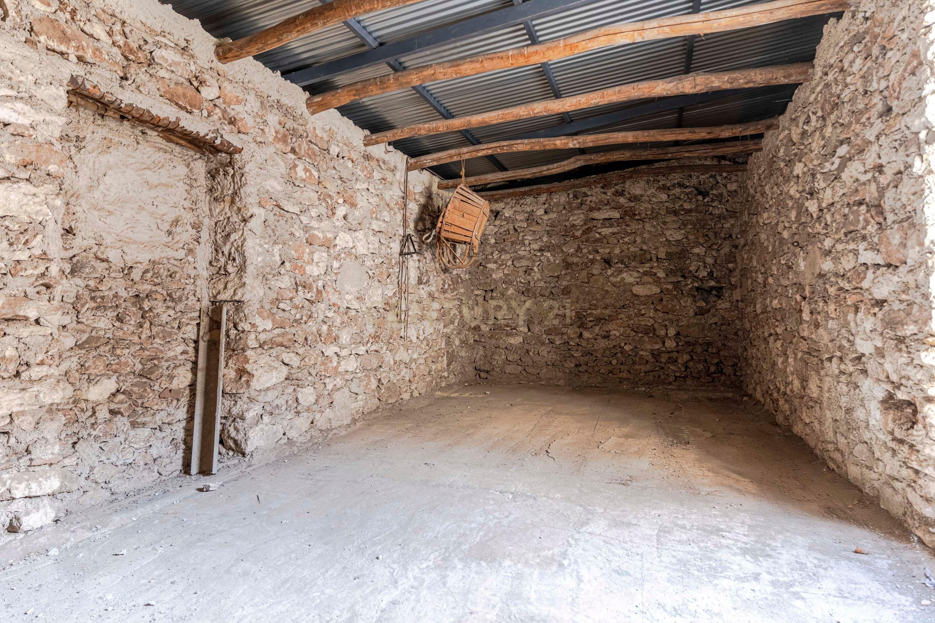 undefined - Image 44
