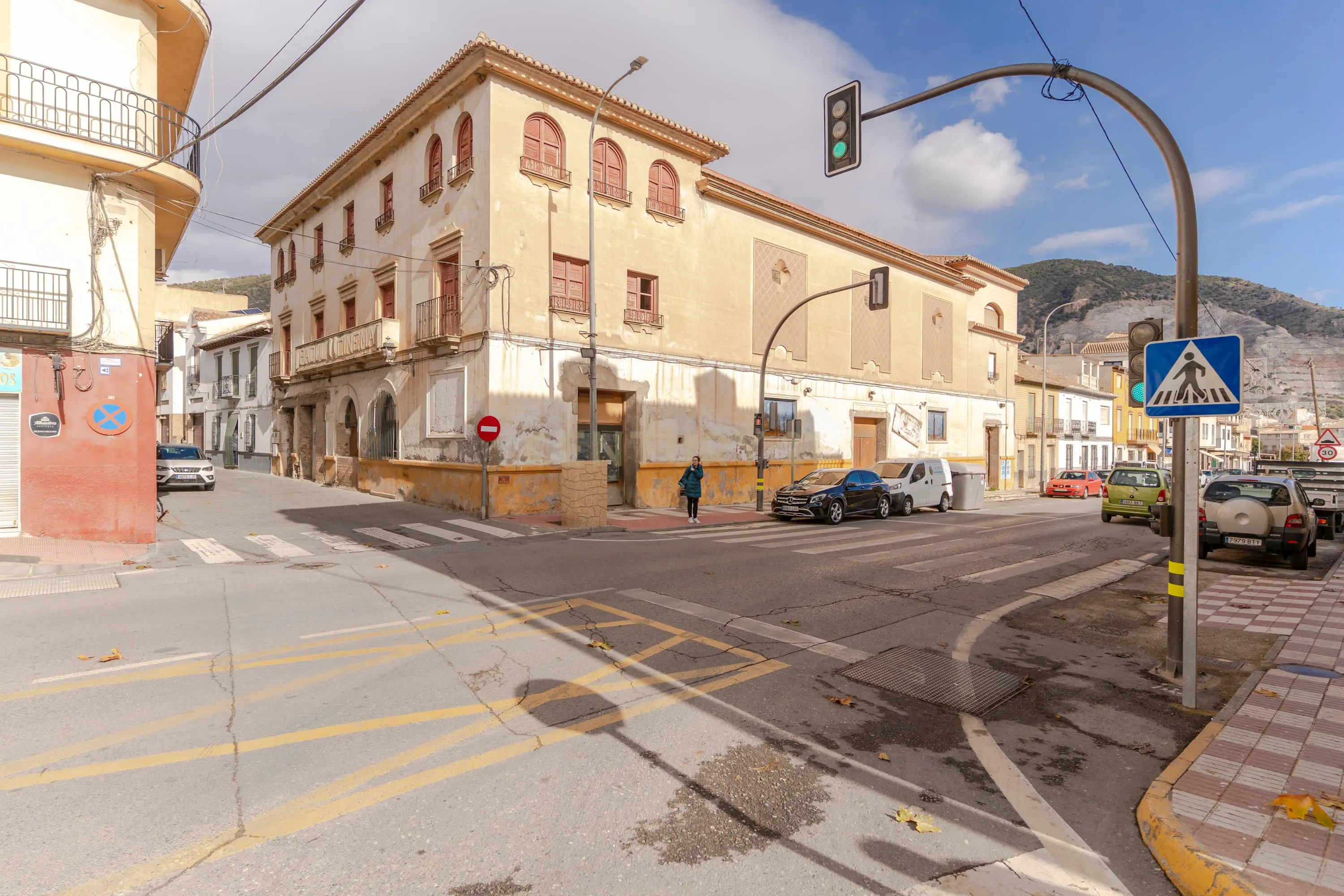 undefined - Image 1