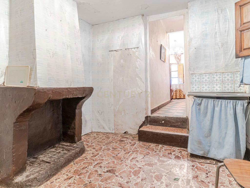 undefined - Image 6