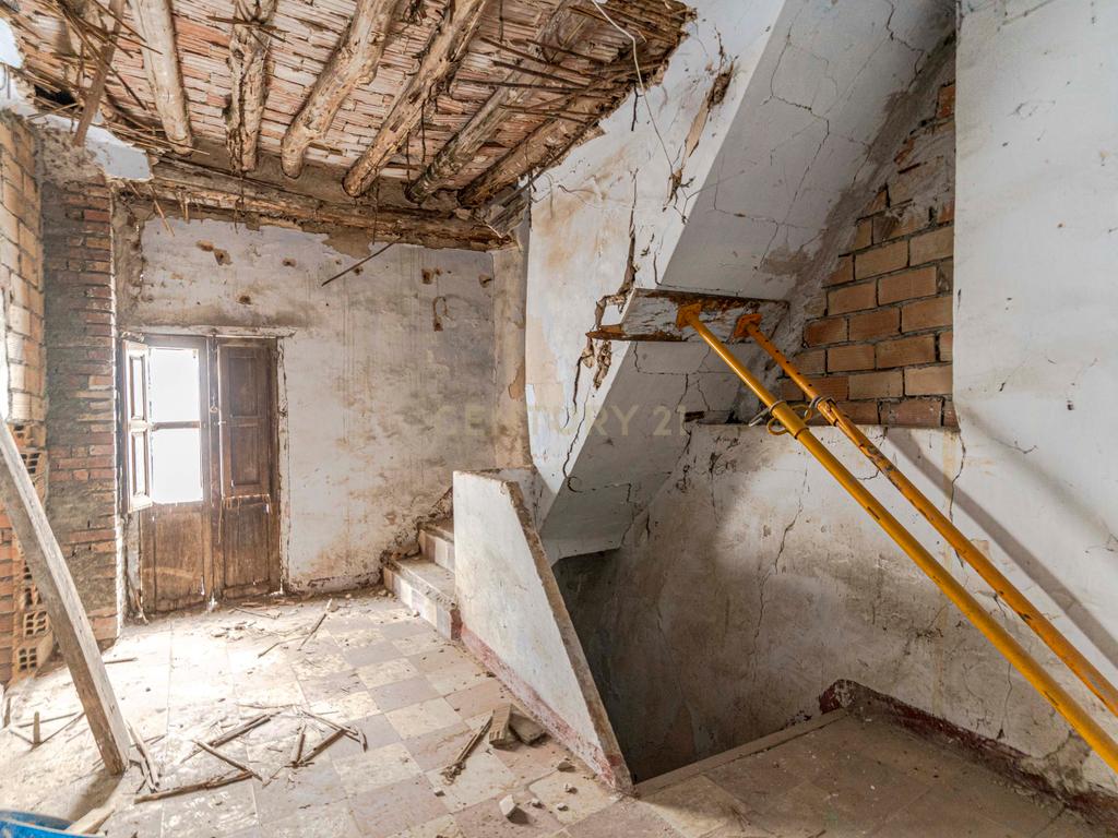 undefined - Image 47
