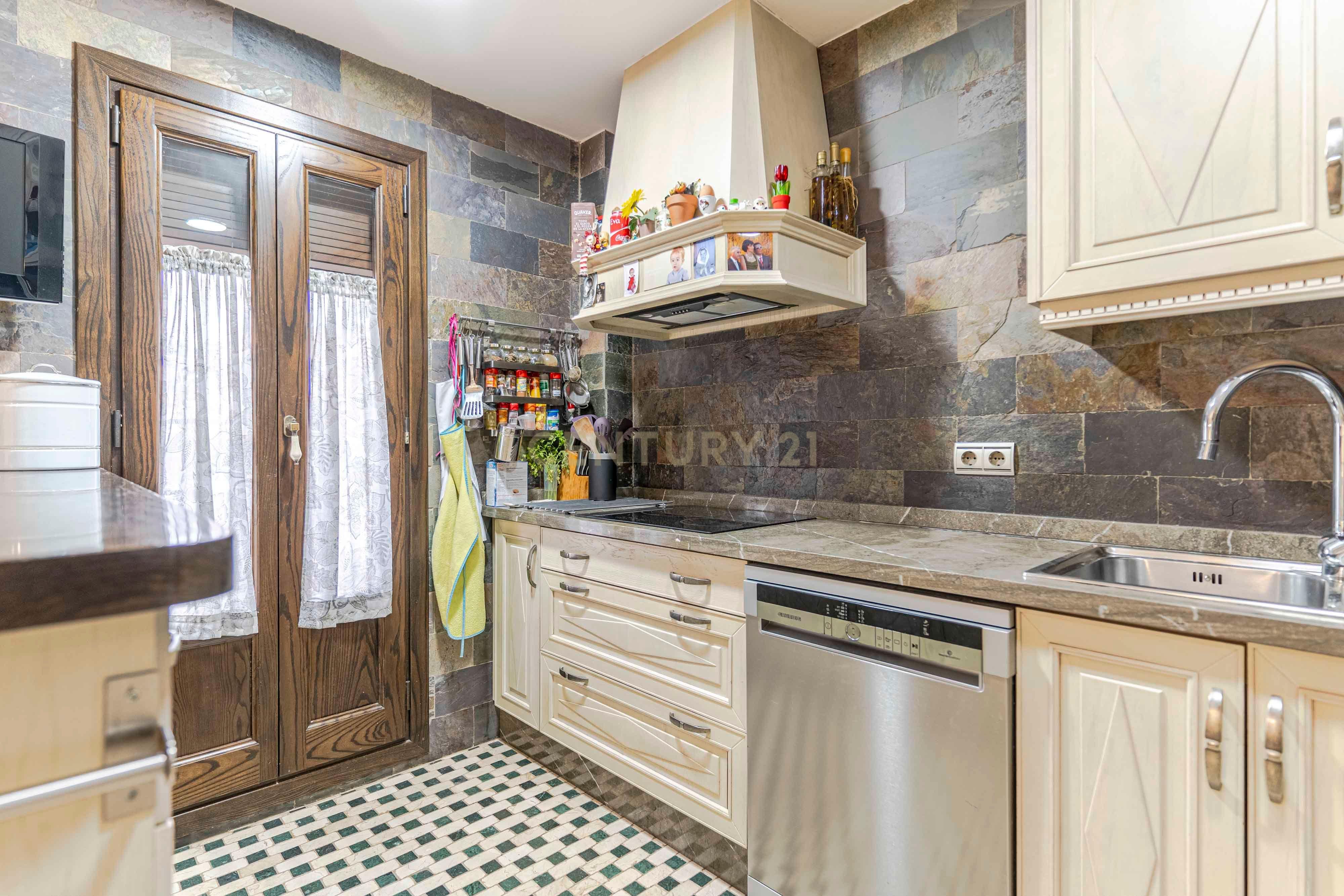 undefined - Image 30