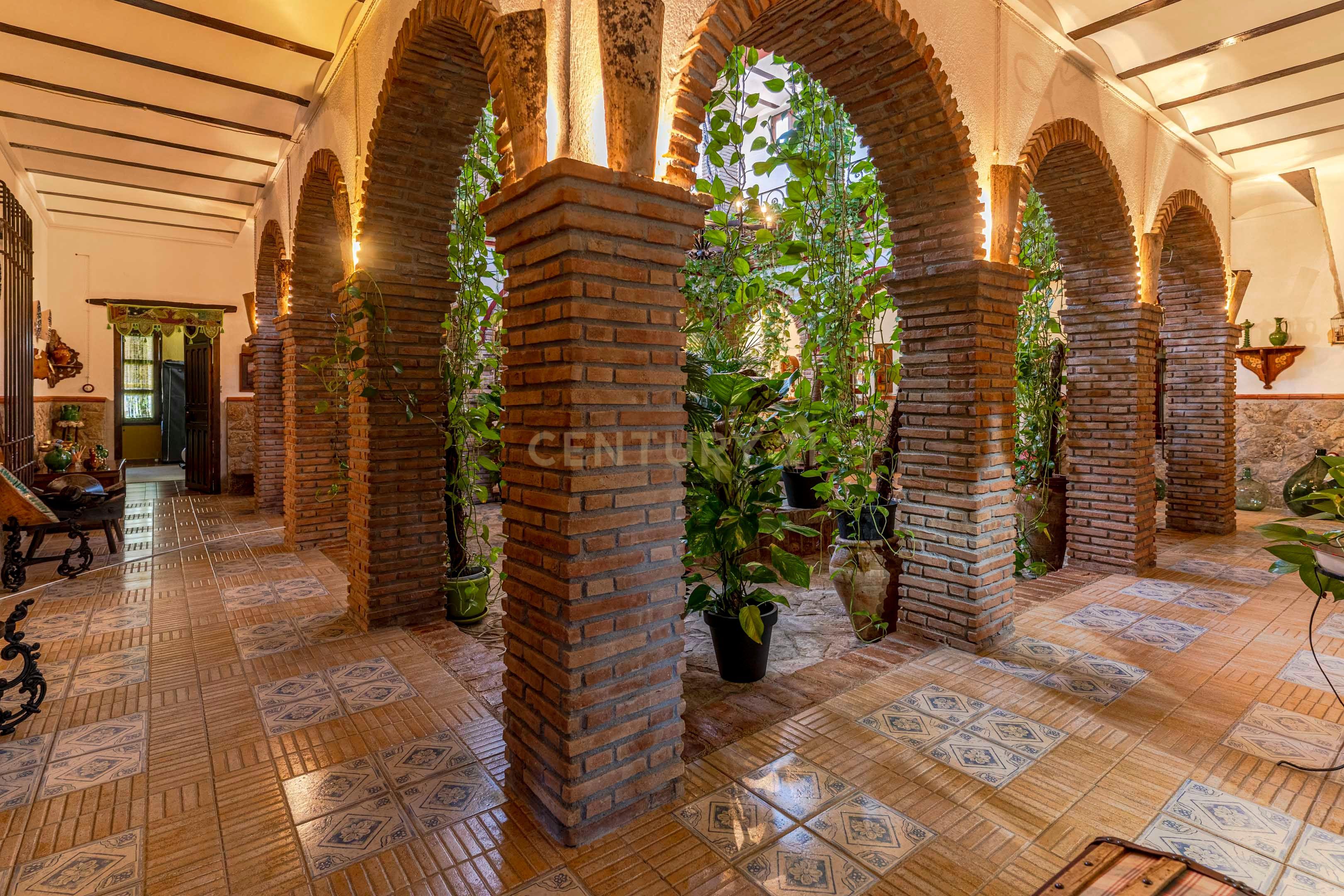 undefined - Image 1
