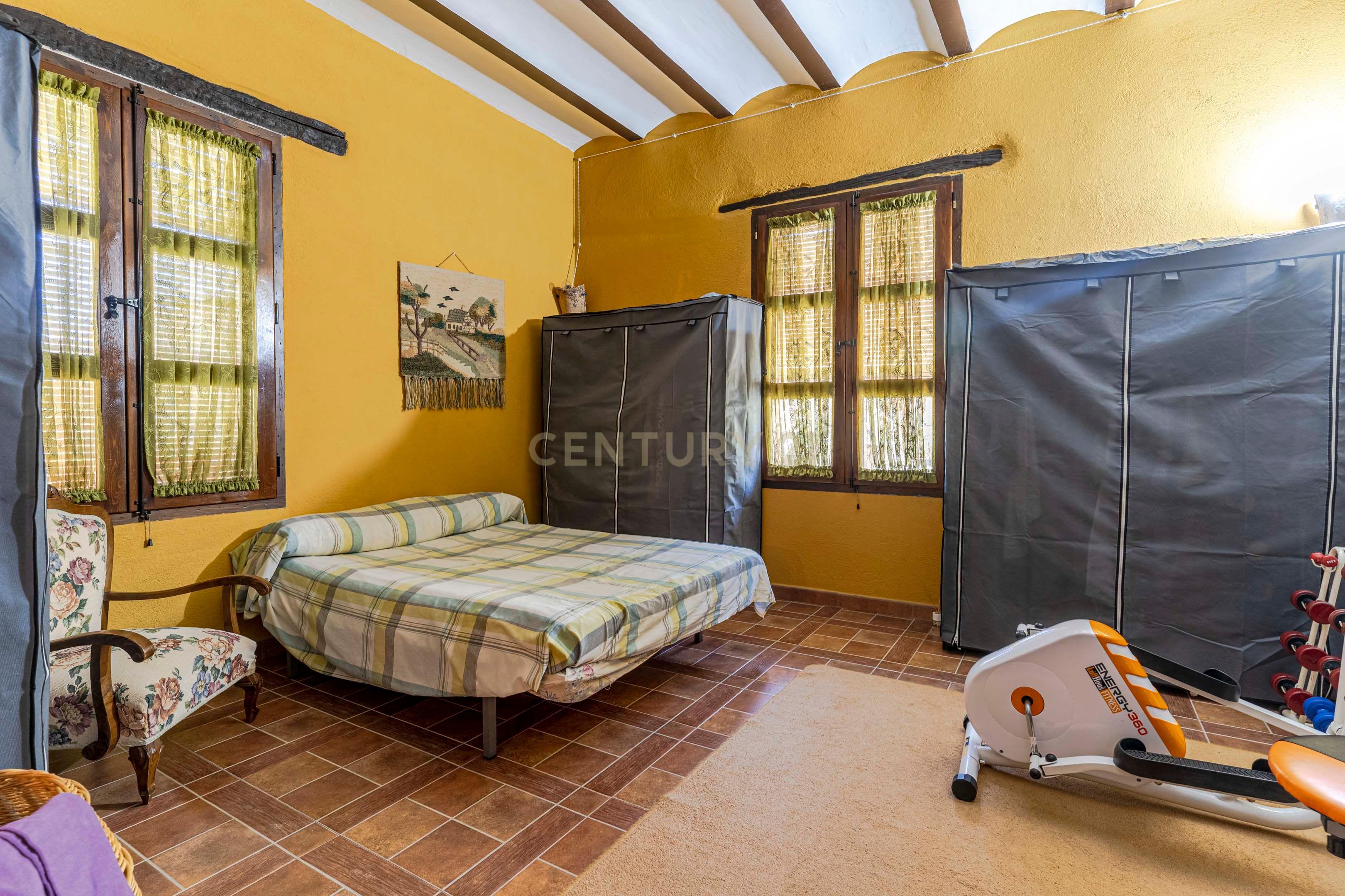 undefined - Image 34