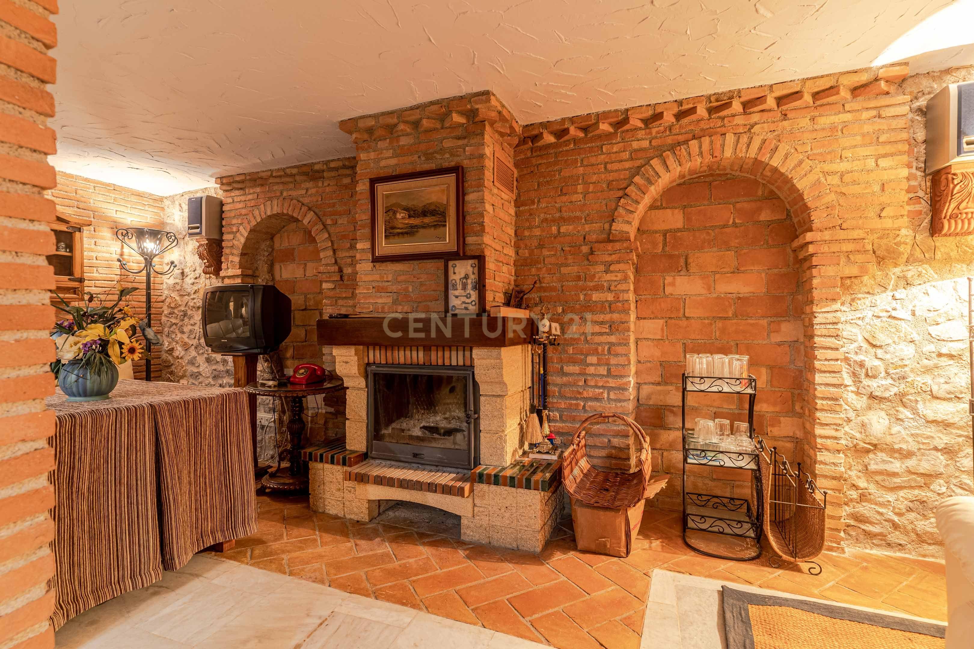 undefined - Image 61
