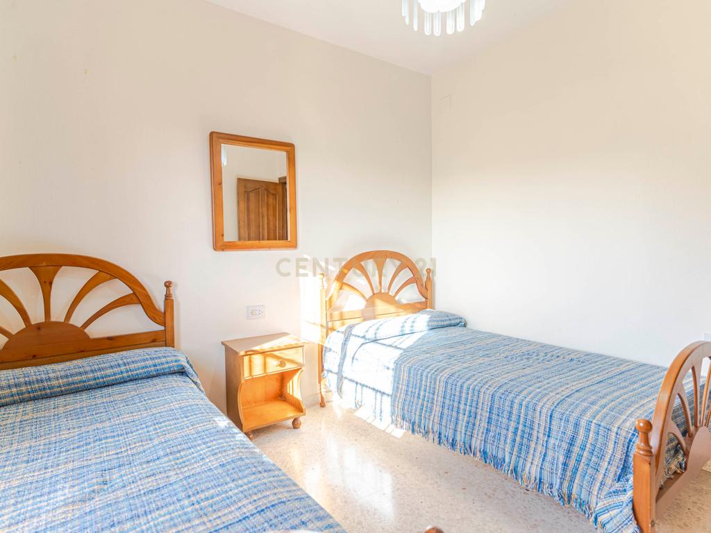 undefined - Image 8