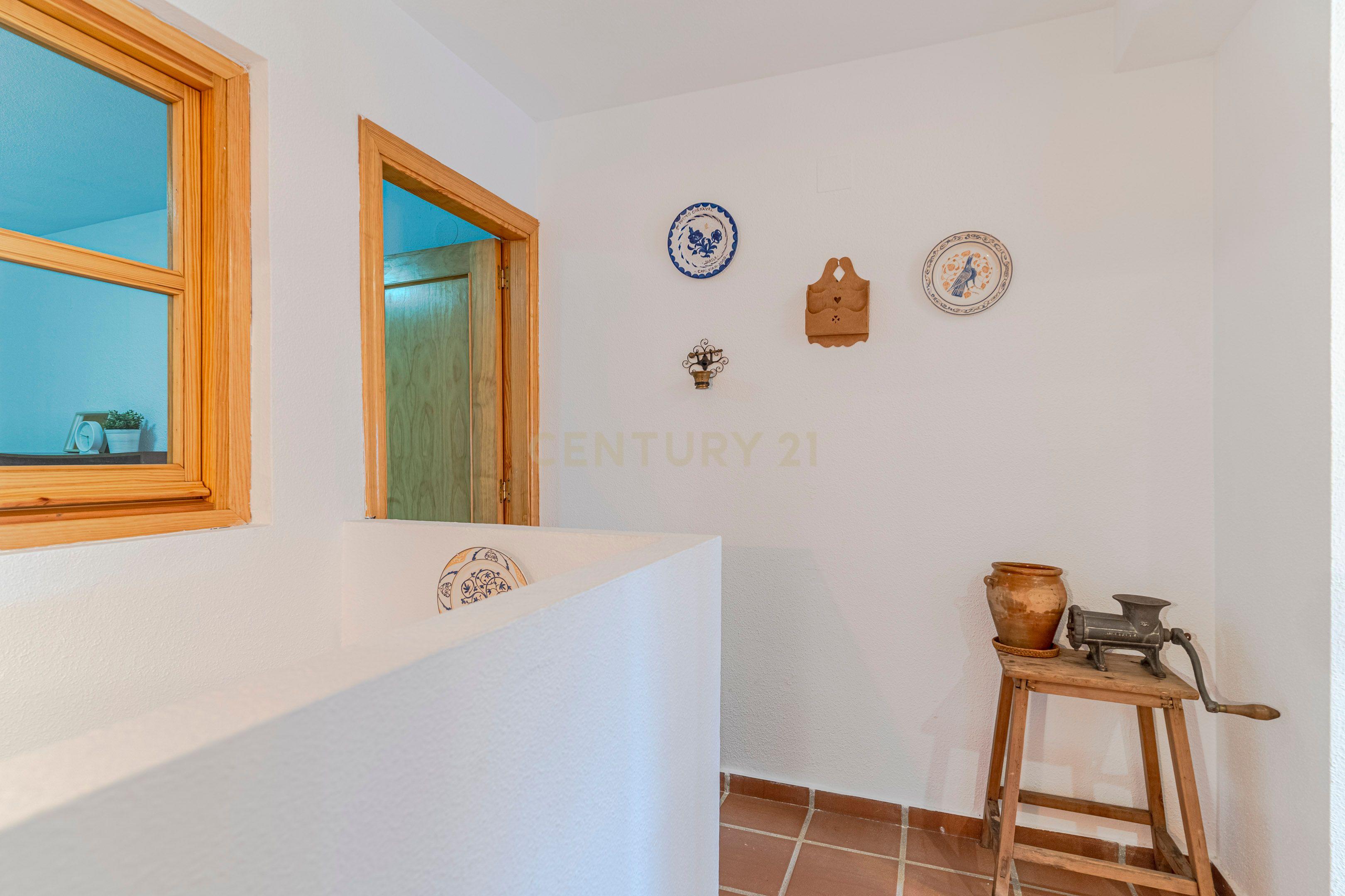 undefined - Image 14