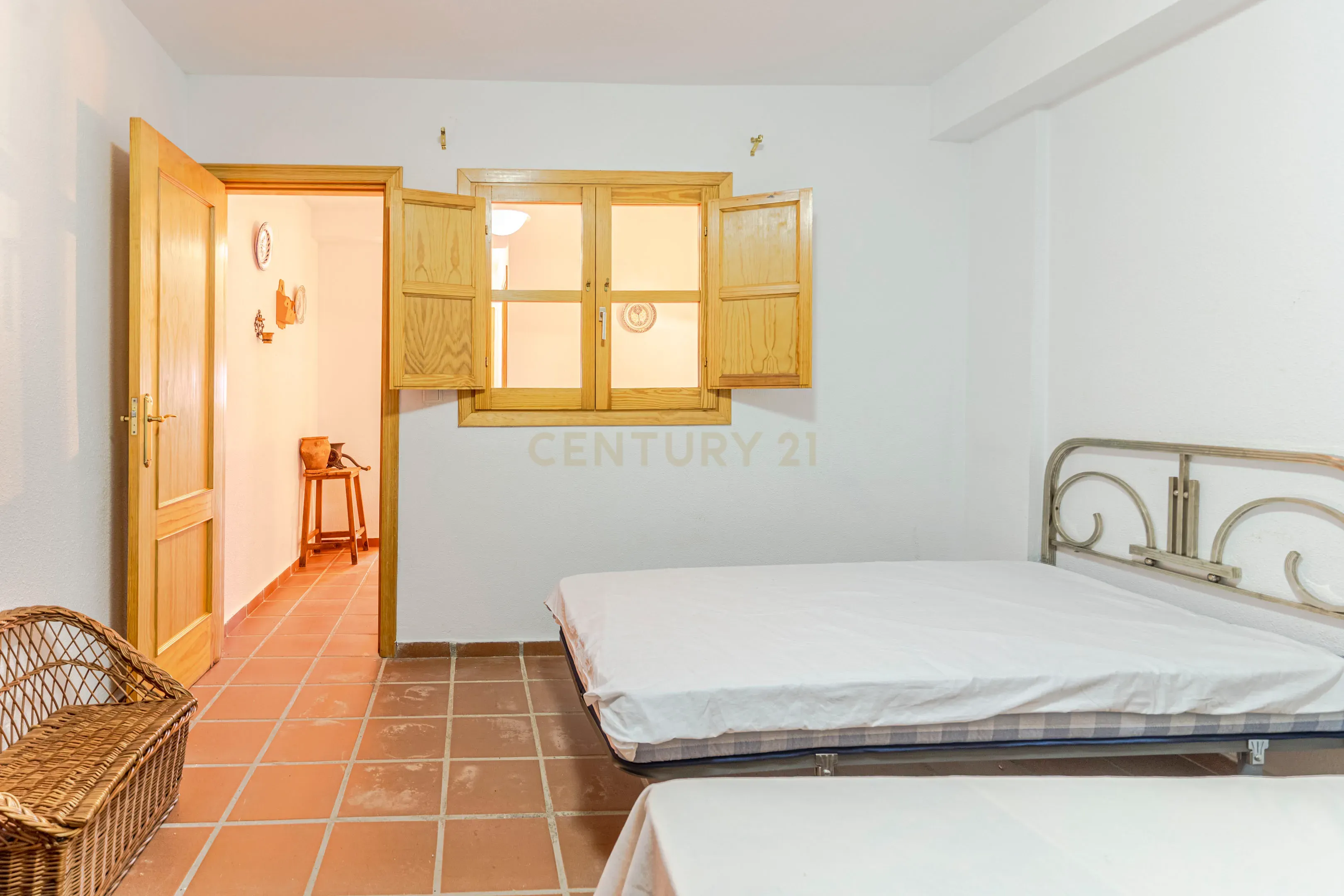 undefined - Image 16