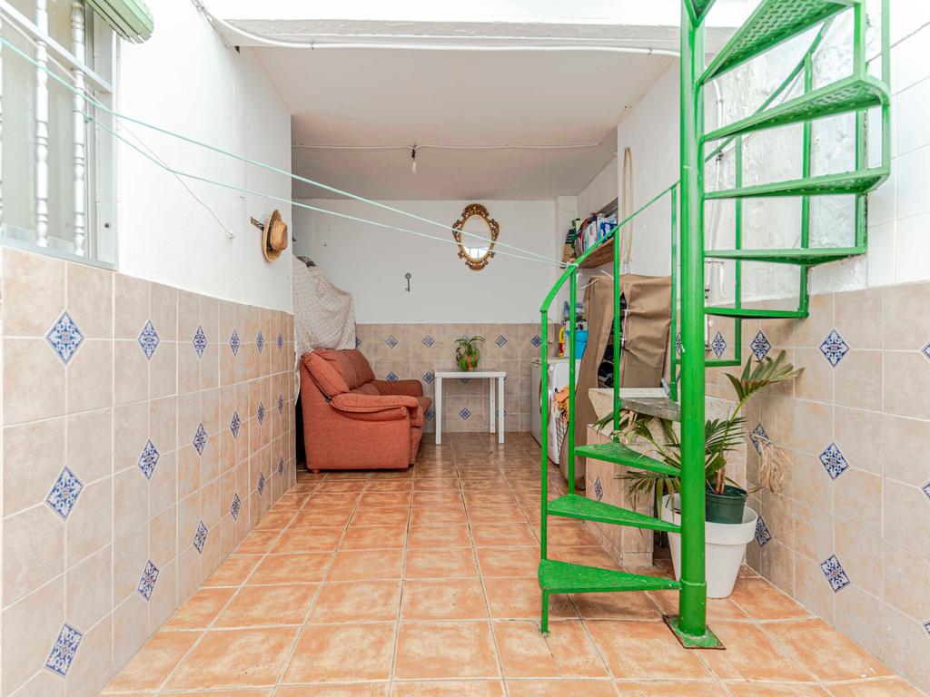 undefined - Image 30