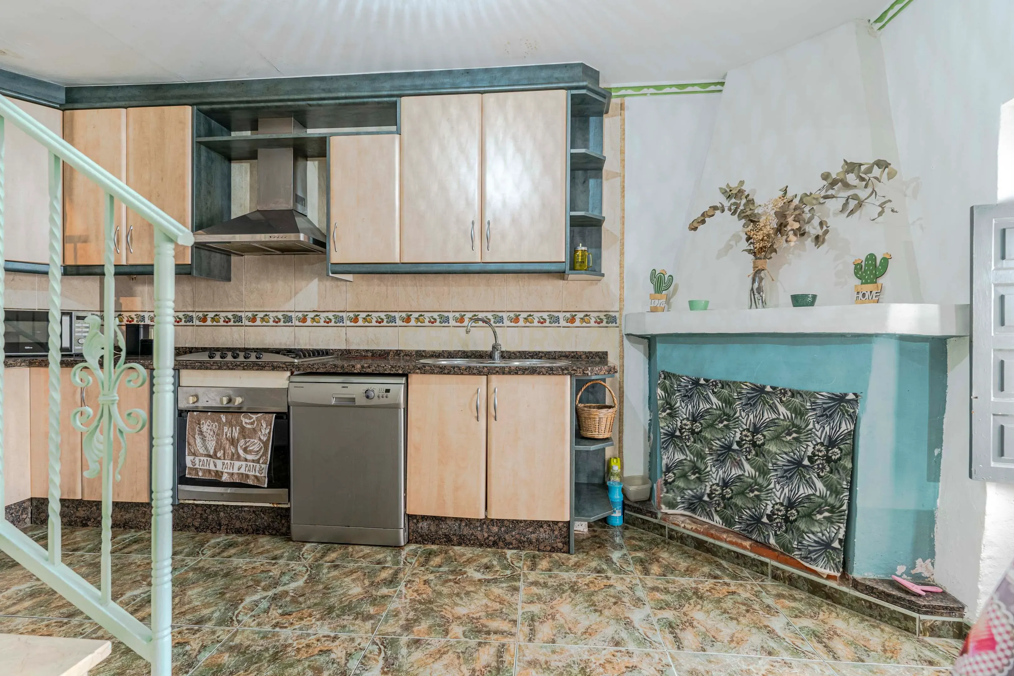 undefined - Image 8