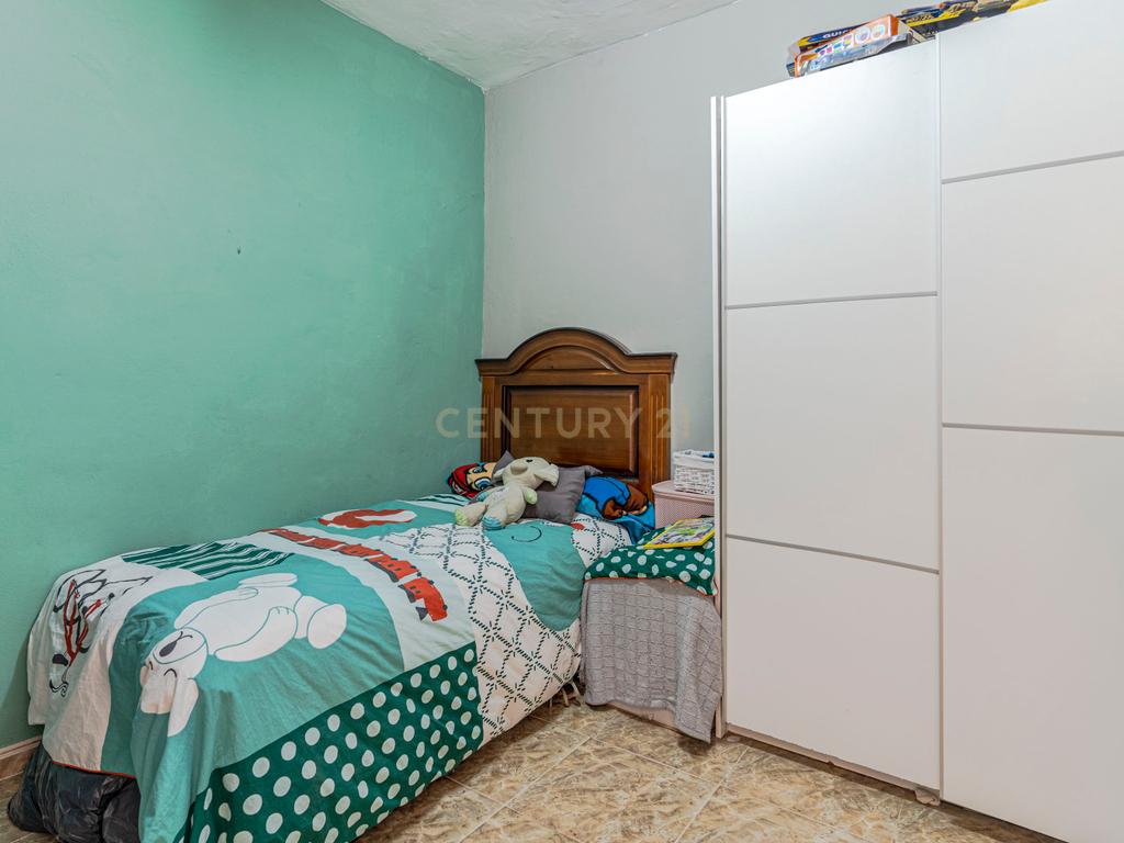 undefined - Image 28
