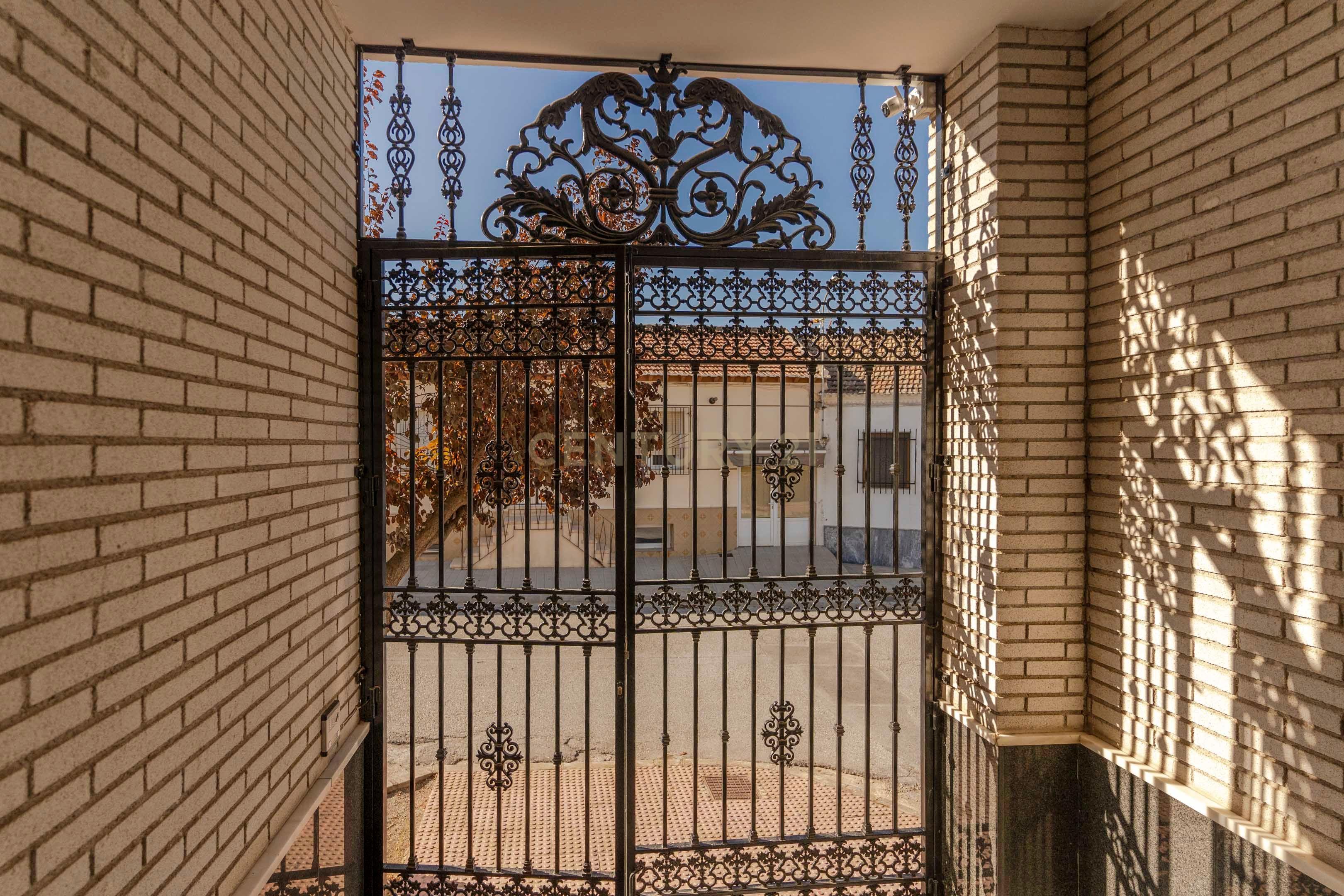 undefined - Image 43