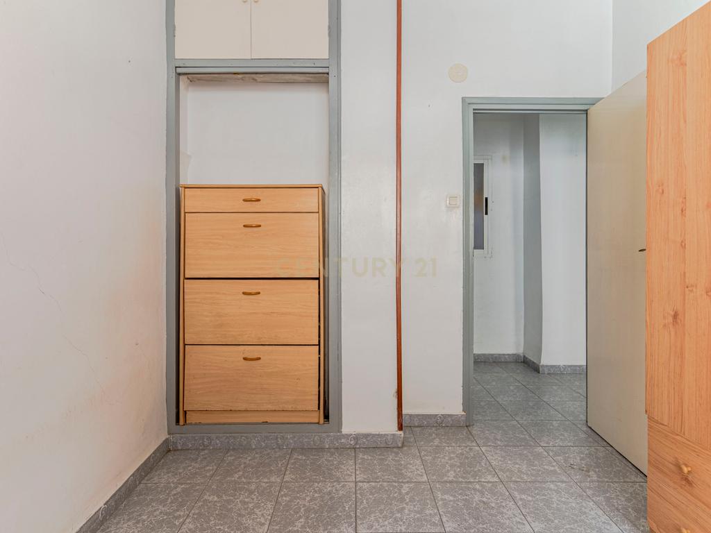 undefined - Image 8