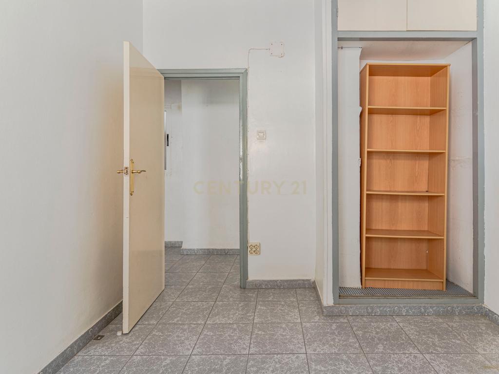 undefined - Image 12