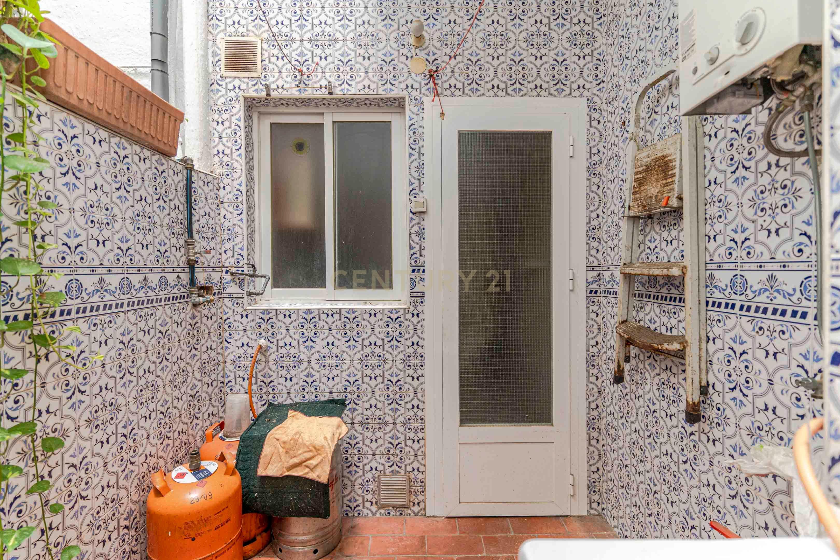 undefined - Image 27