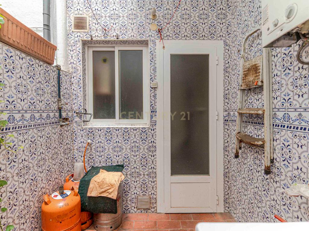 undefined - Image 27