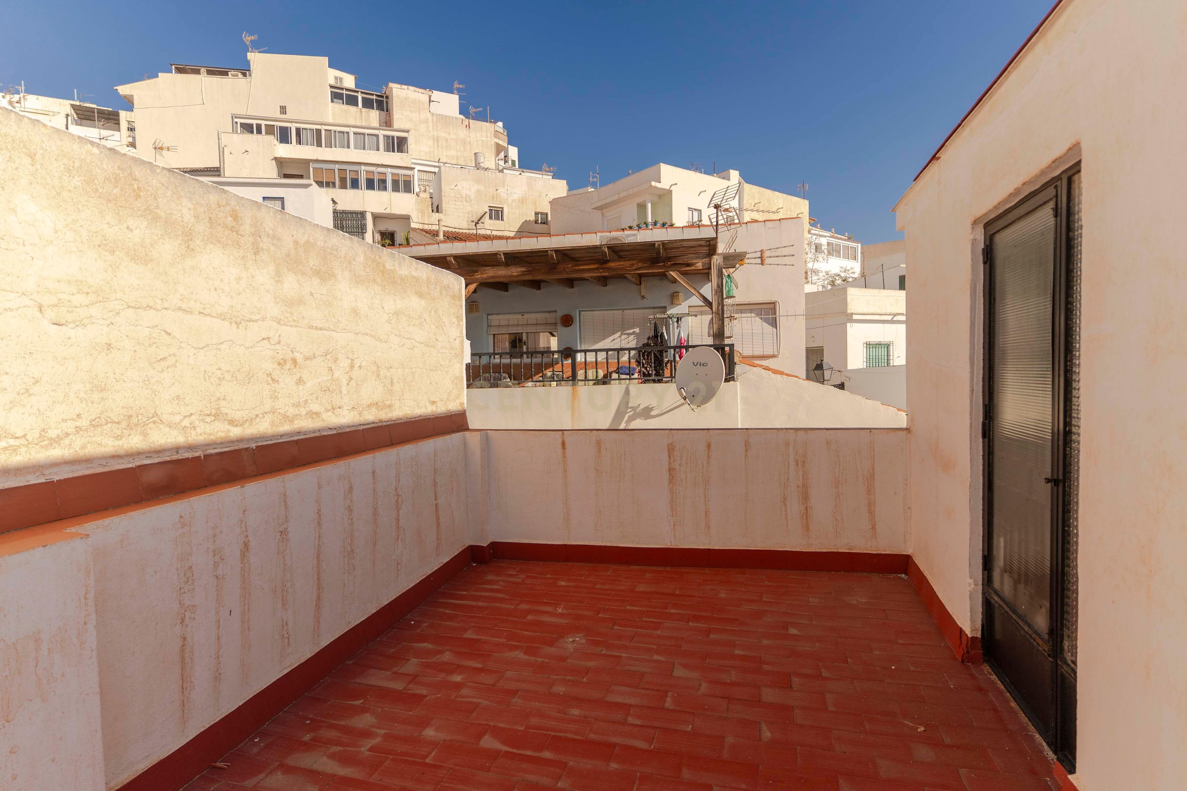 undefined - Image 6