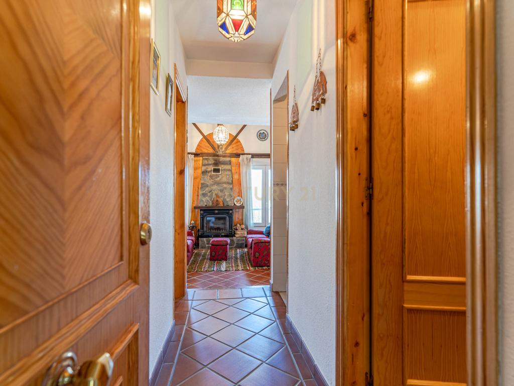 undefined - Image 4