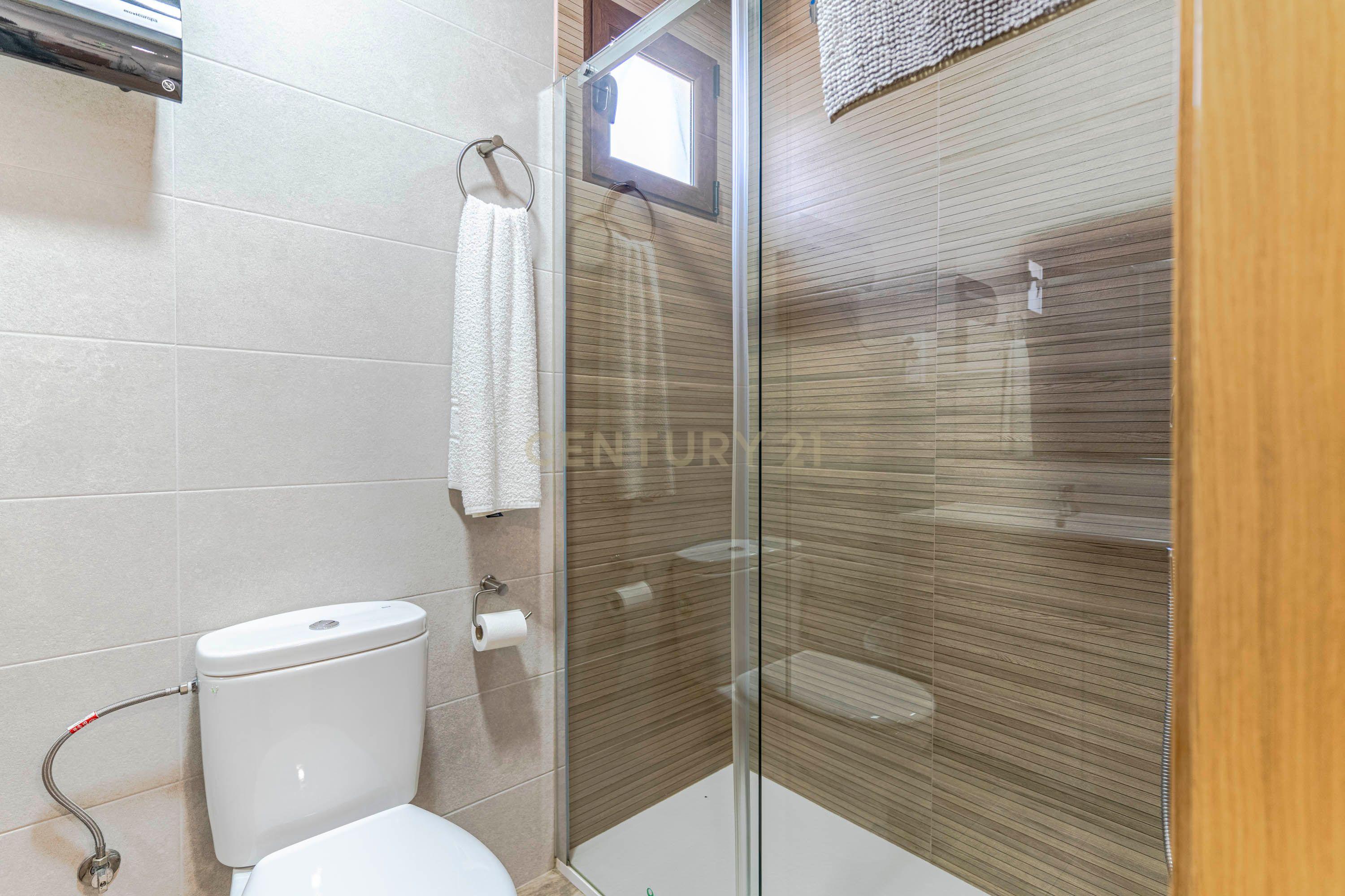 undefined - Image 41