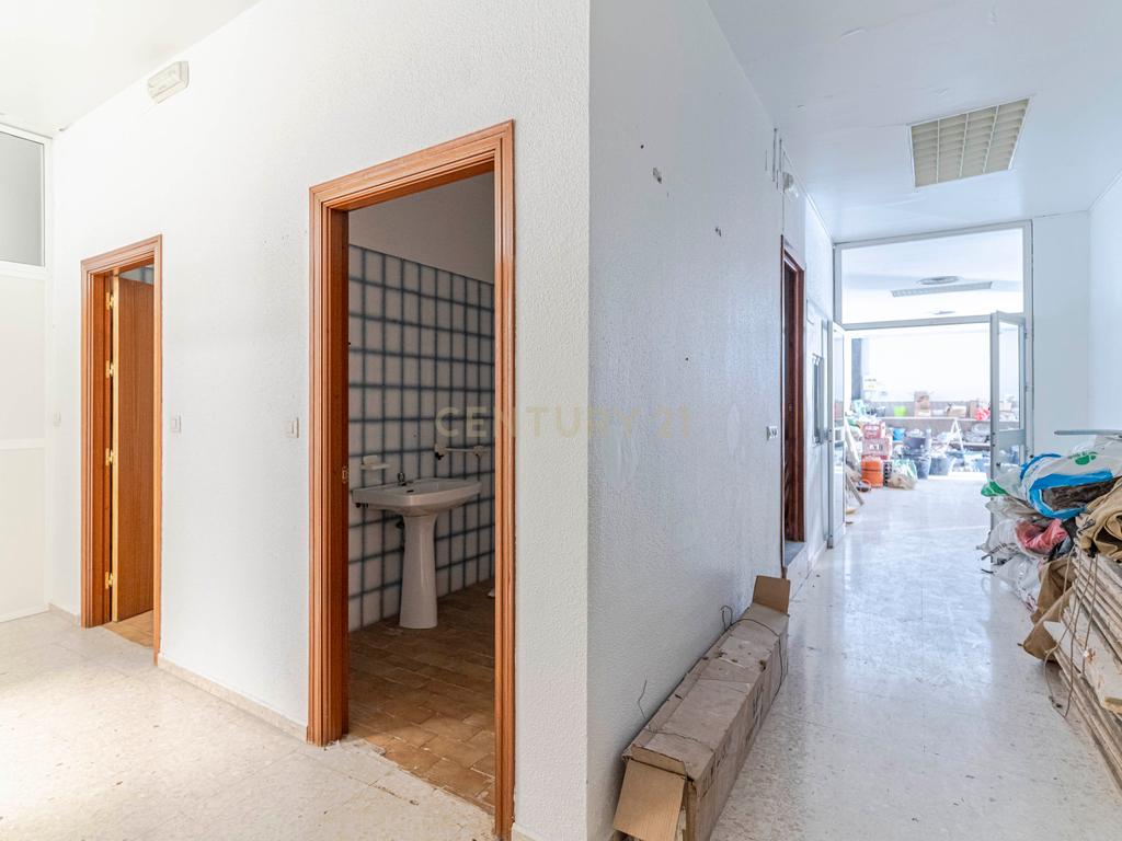 undefined - Image 4