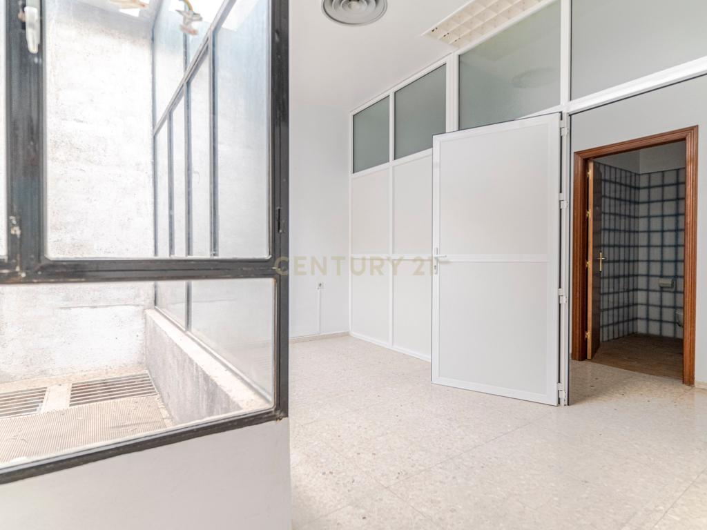 undefined - Image 12