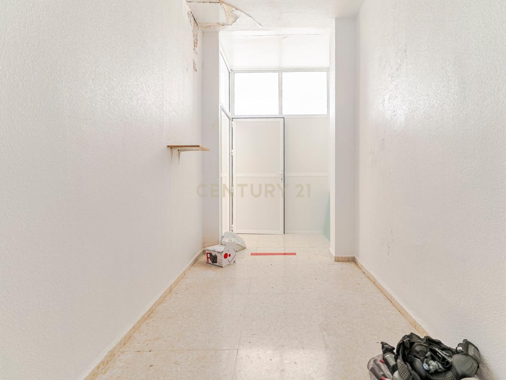 undefined - Image 18