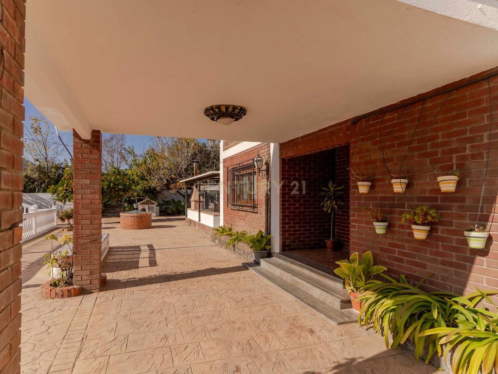 undefined - Image 12