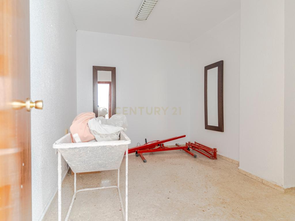undefined - Image 19