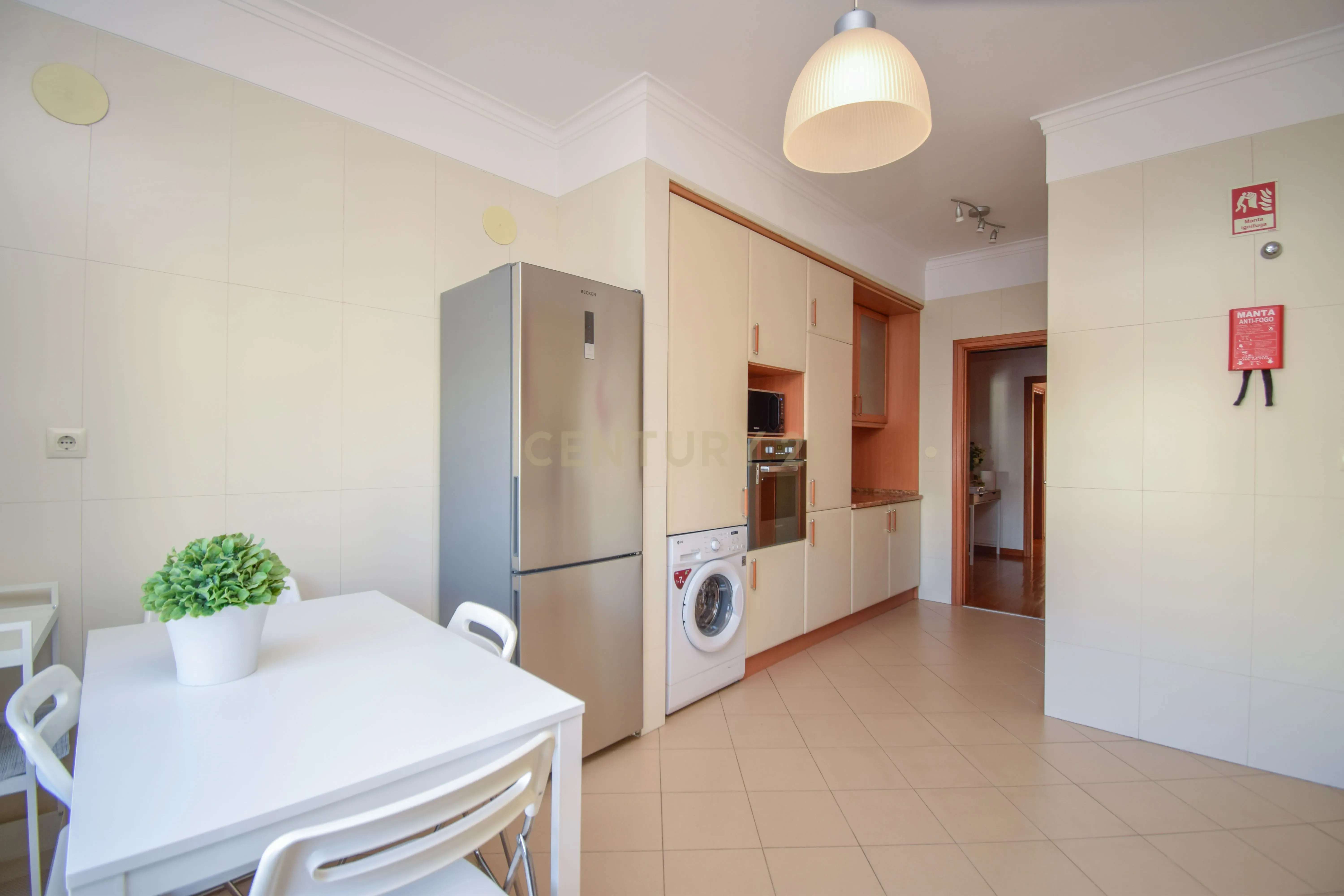 Colinas Do Cruzeiro Odivelas Apartamento 4 Assoalhadas - Image 10