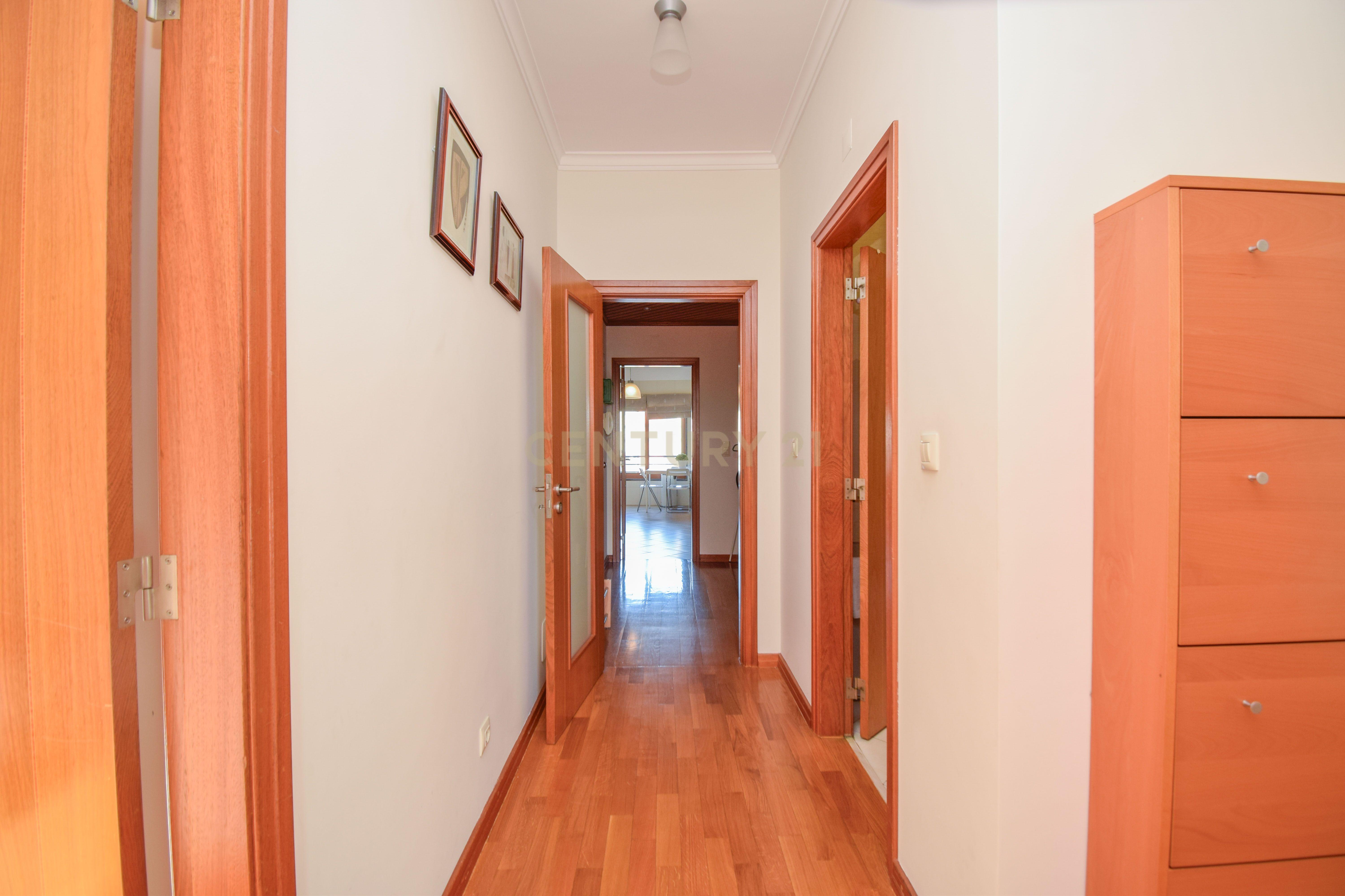 Colinas Do Cruzeiro Odivelas Apartamento 4 Assoalhadas - Image 17