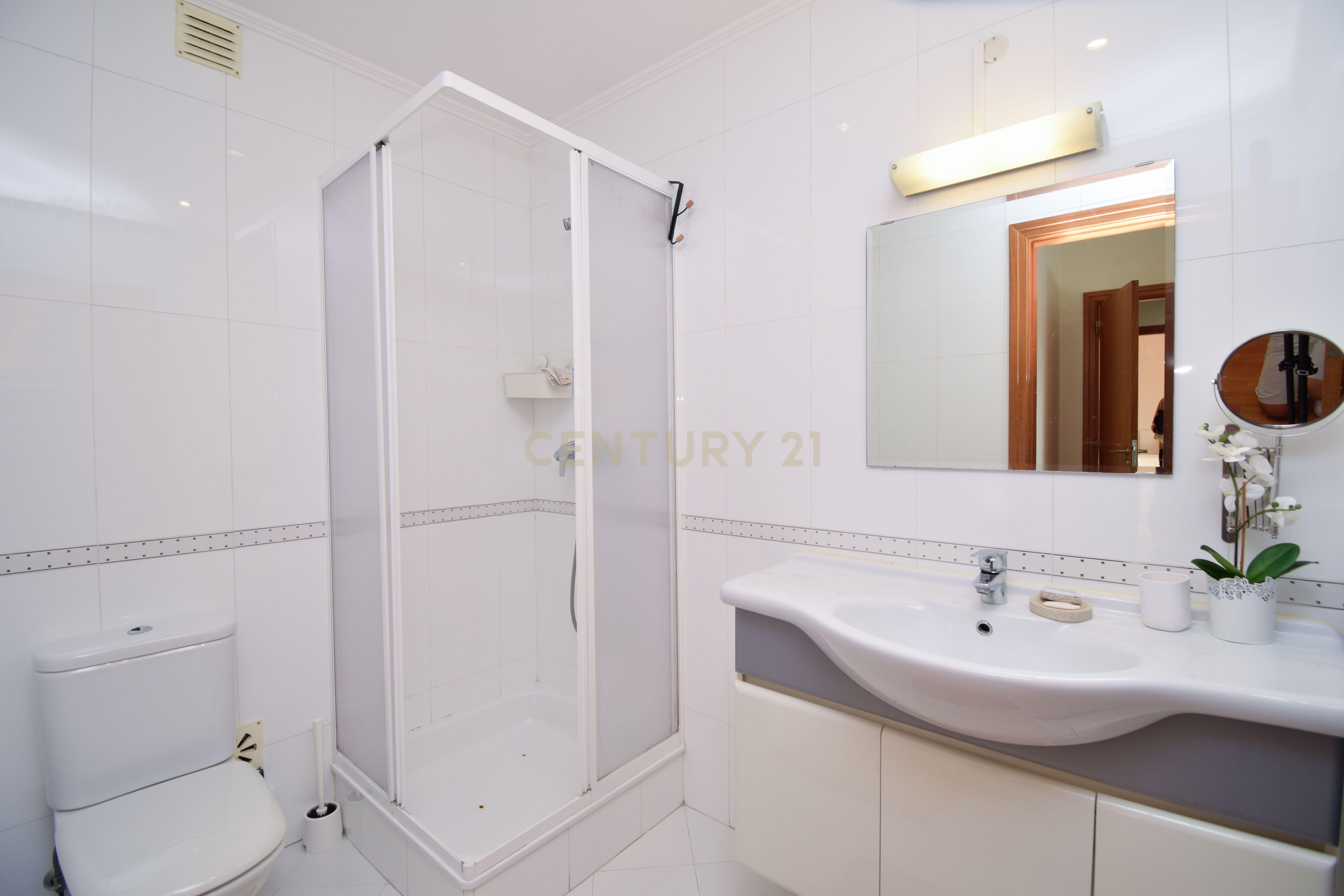 Colinas Do Cruzeiro Odivelas Apartamento 4 Assoalhadas - Image 8